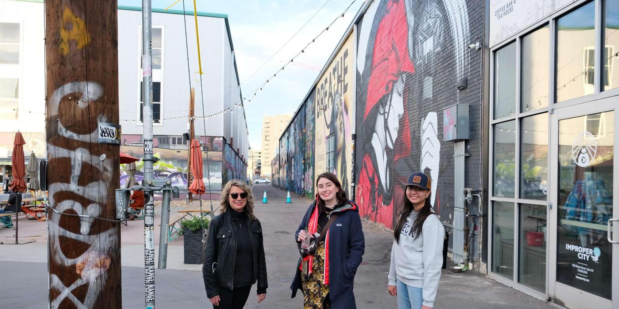 Denver True Crime and Murals Tour in RiNo - Image 2