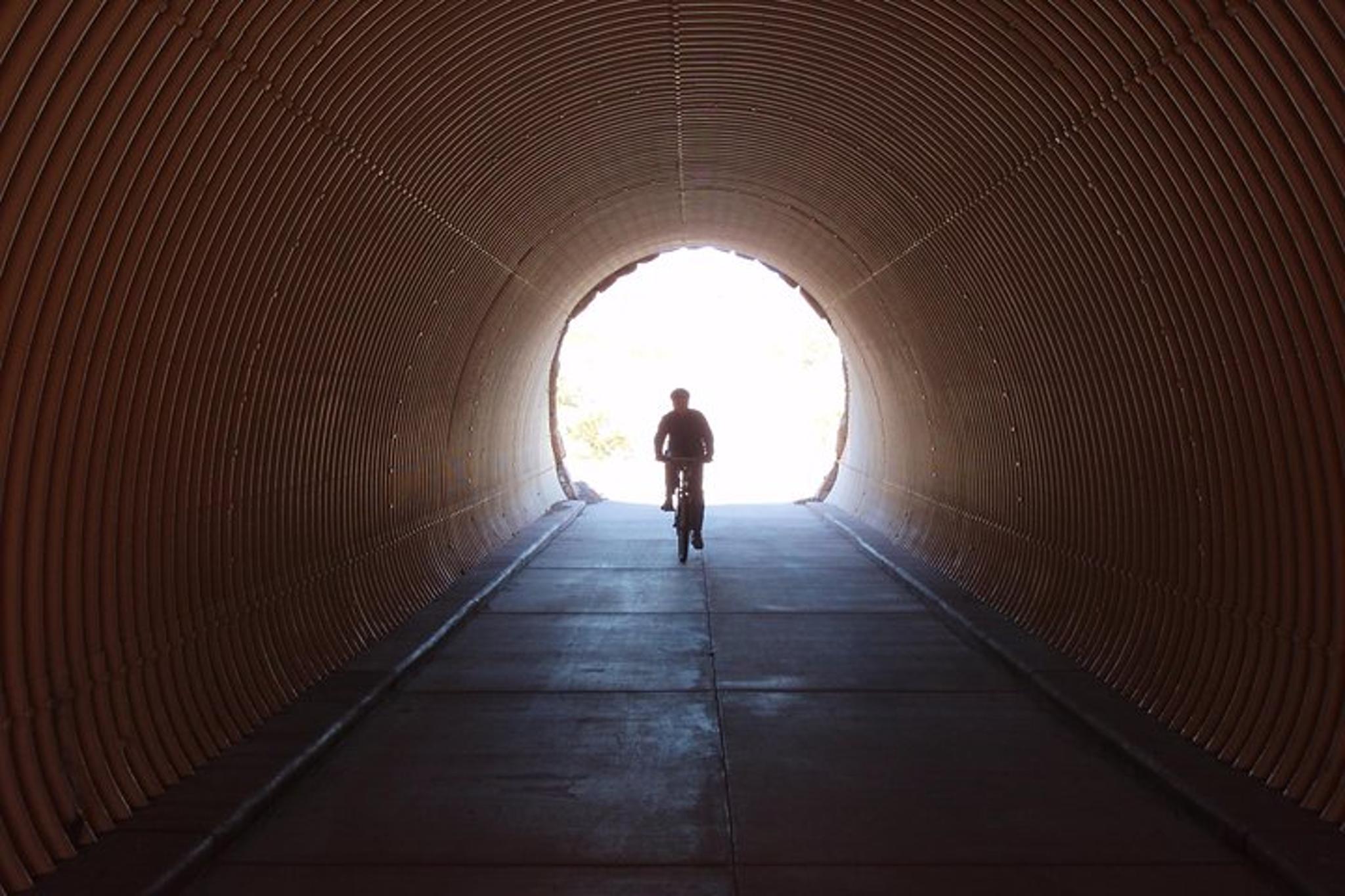 Las Vegas Mountain Bike Tunnel Trail to Hoover Dam - Image 4
