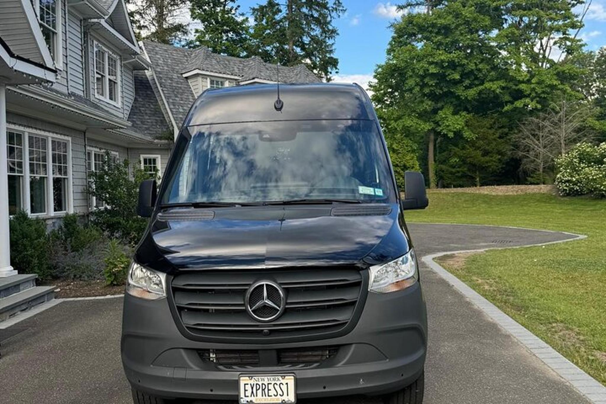 New York City Airport Transfer Private Van - Image 3