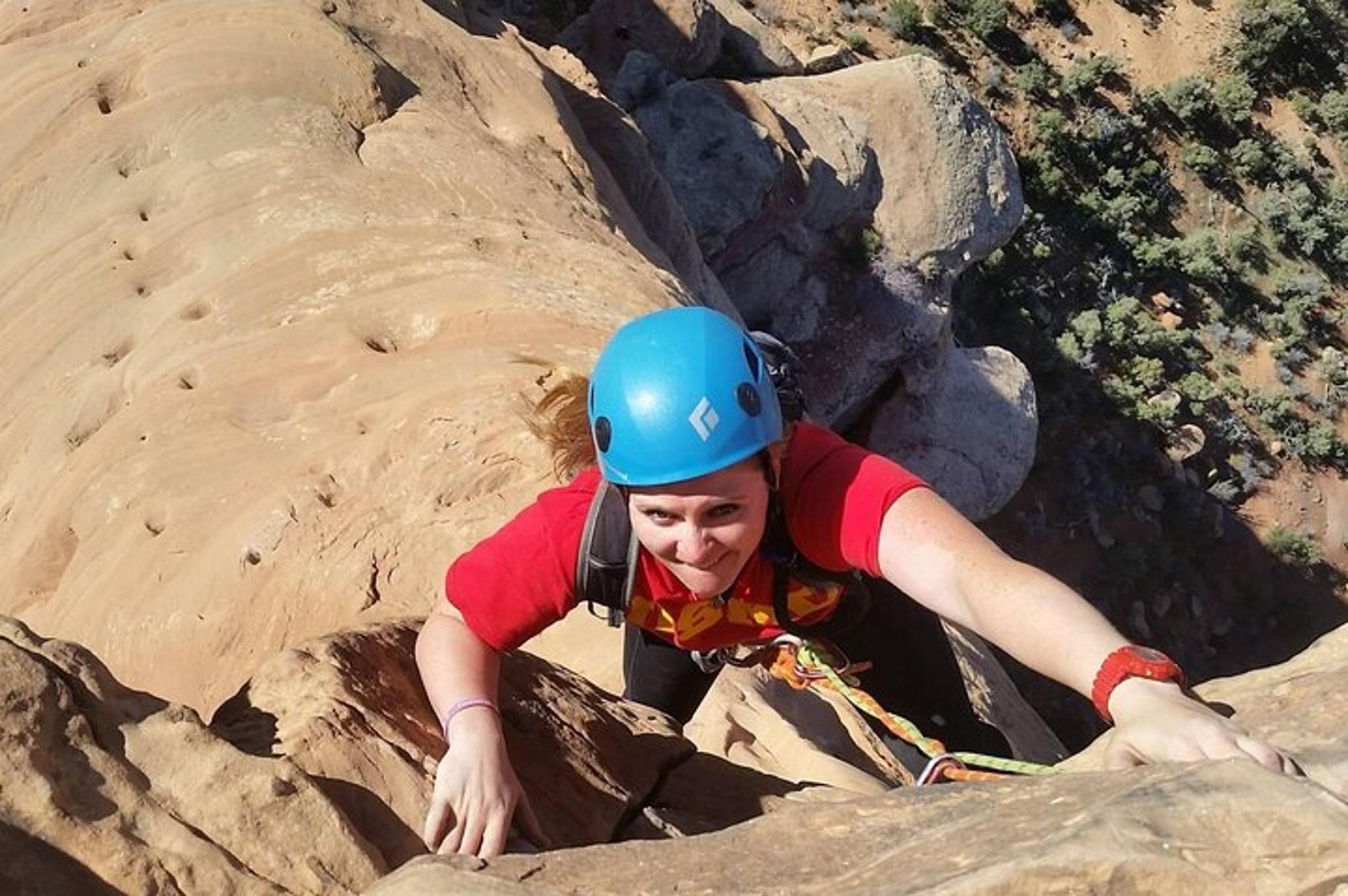 Colorado Springs Climbing Adventure at Garden of the Gods - Image 2