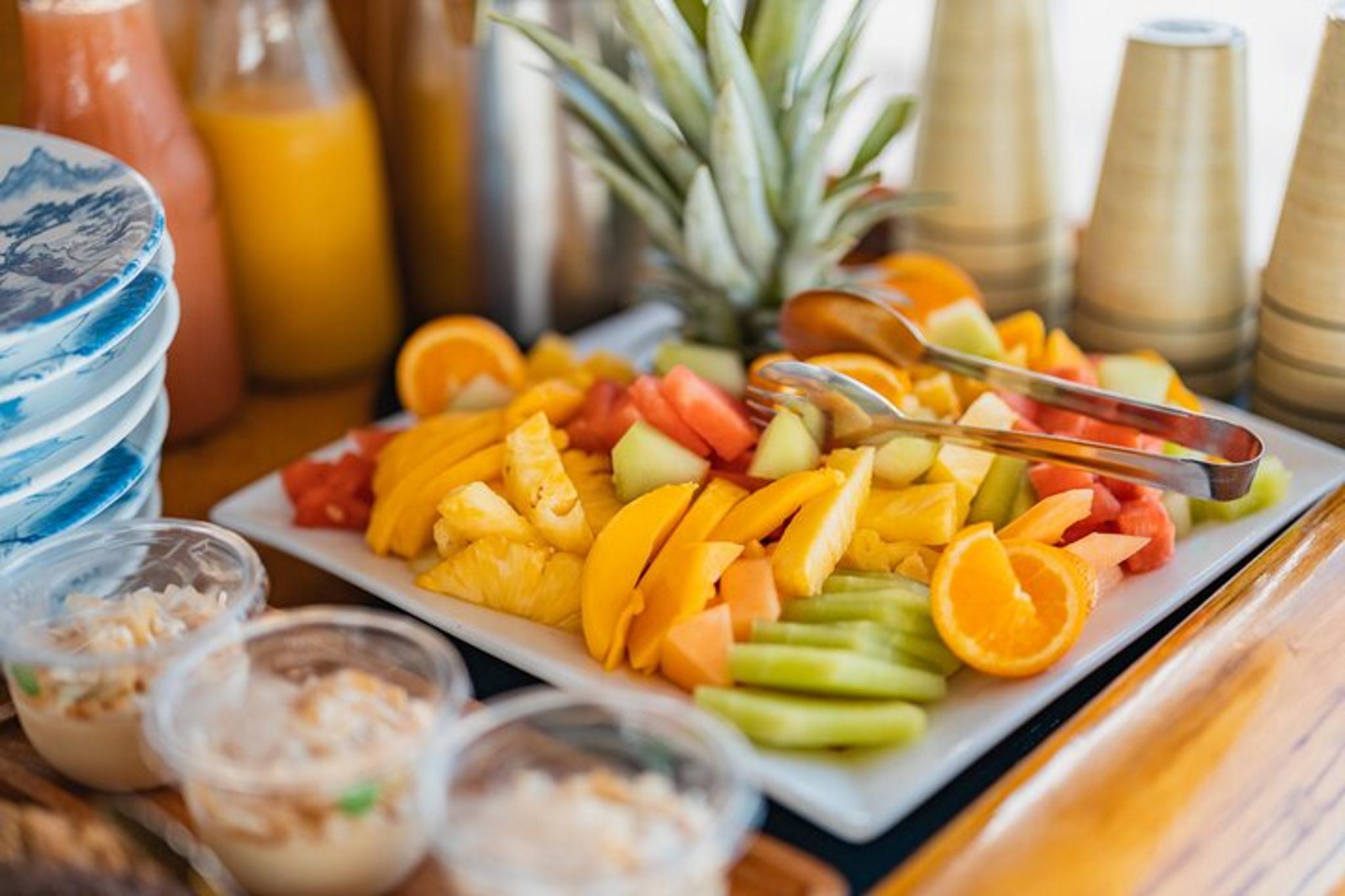 Waikiki Morning Coffee Yacht Cruise - Image 6