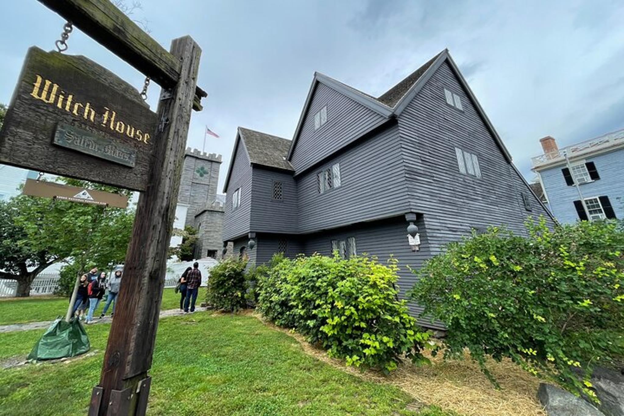 Salem Hidden Dark History Tour - Image 6