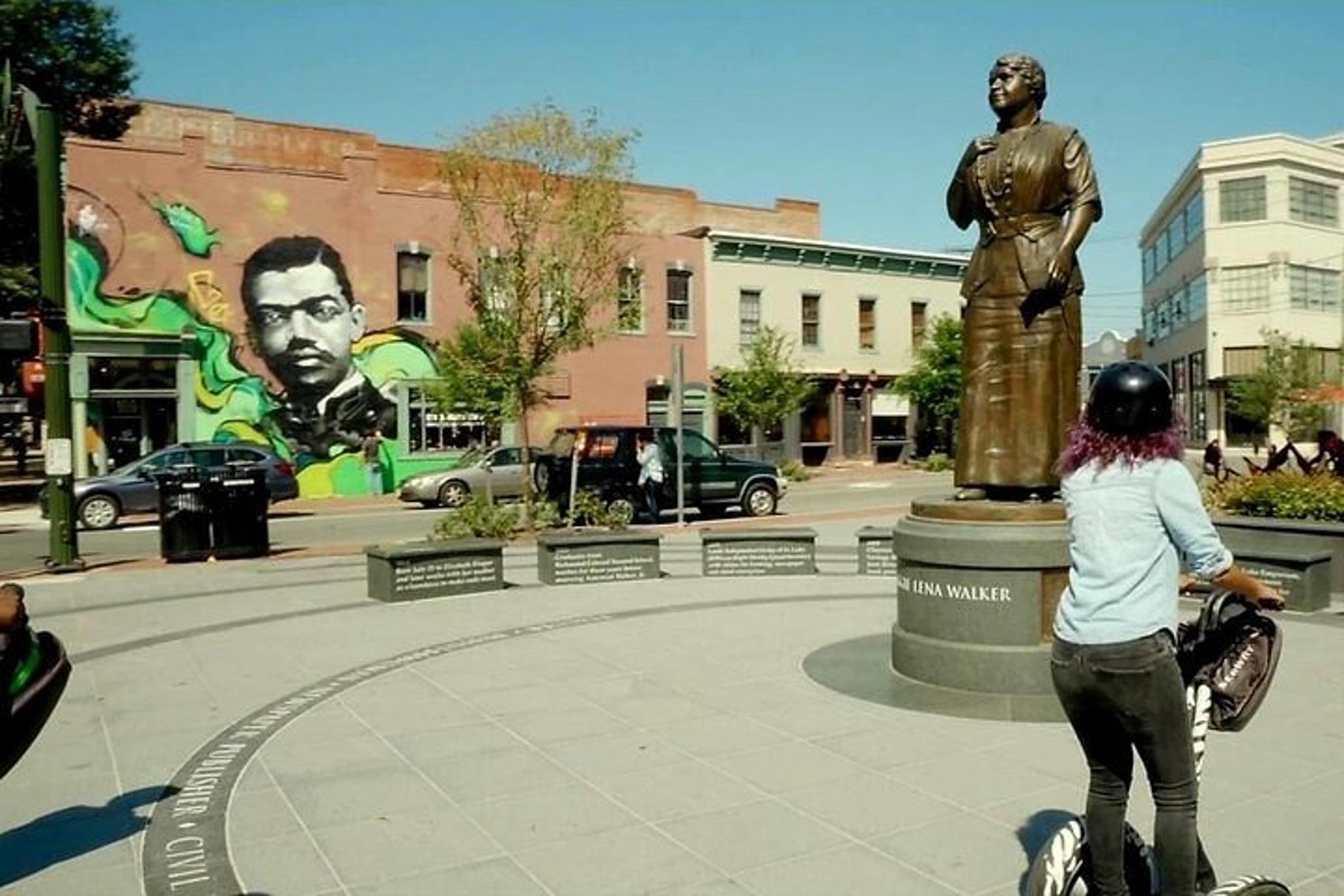 Richmond Women in History Segway Tour 2 hr - Image 3
