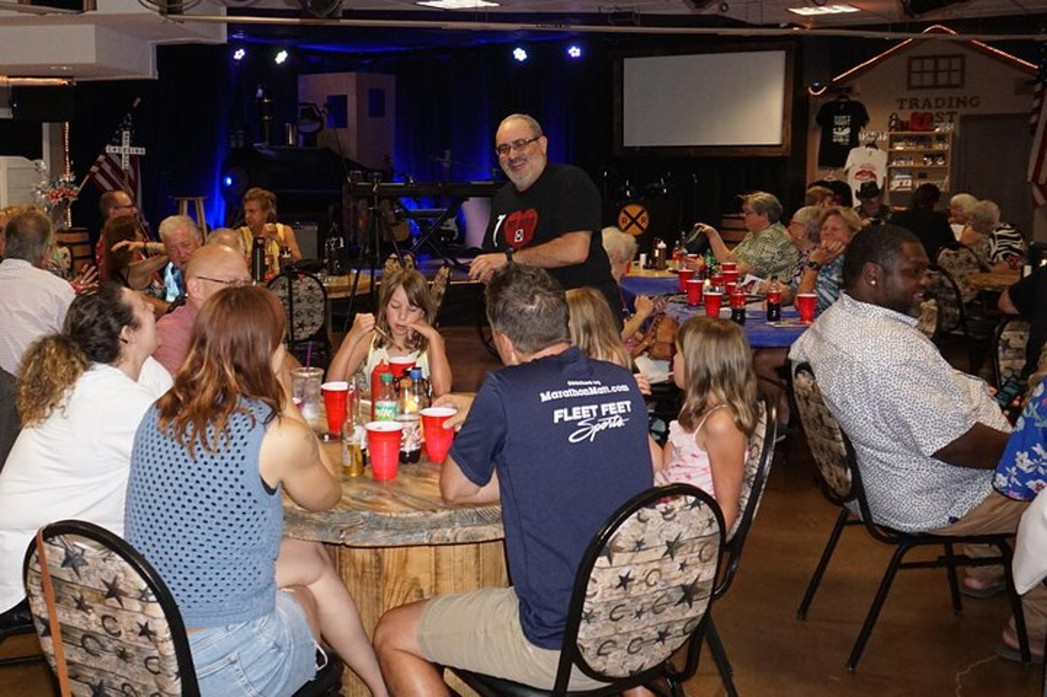 Las Vegas Dinner Show at Firelight Barn - Image 4