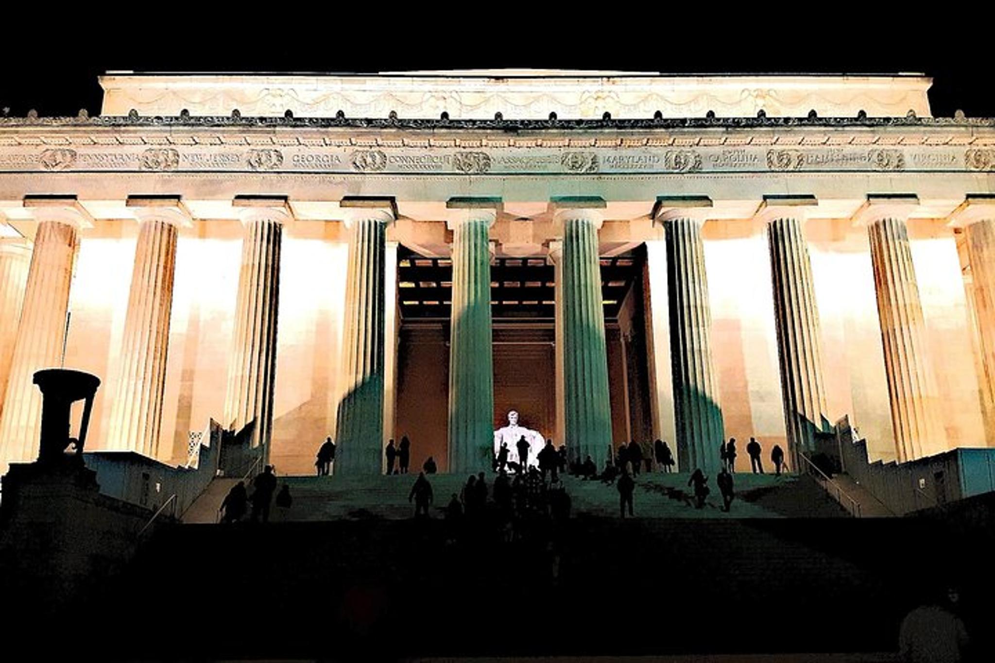 Washington DC Private Night Monuments Tour - Image 6
