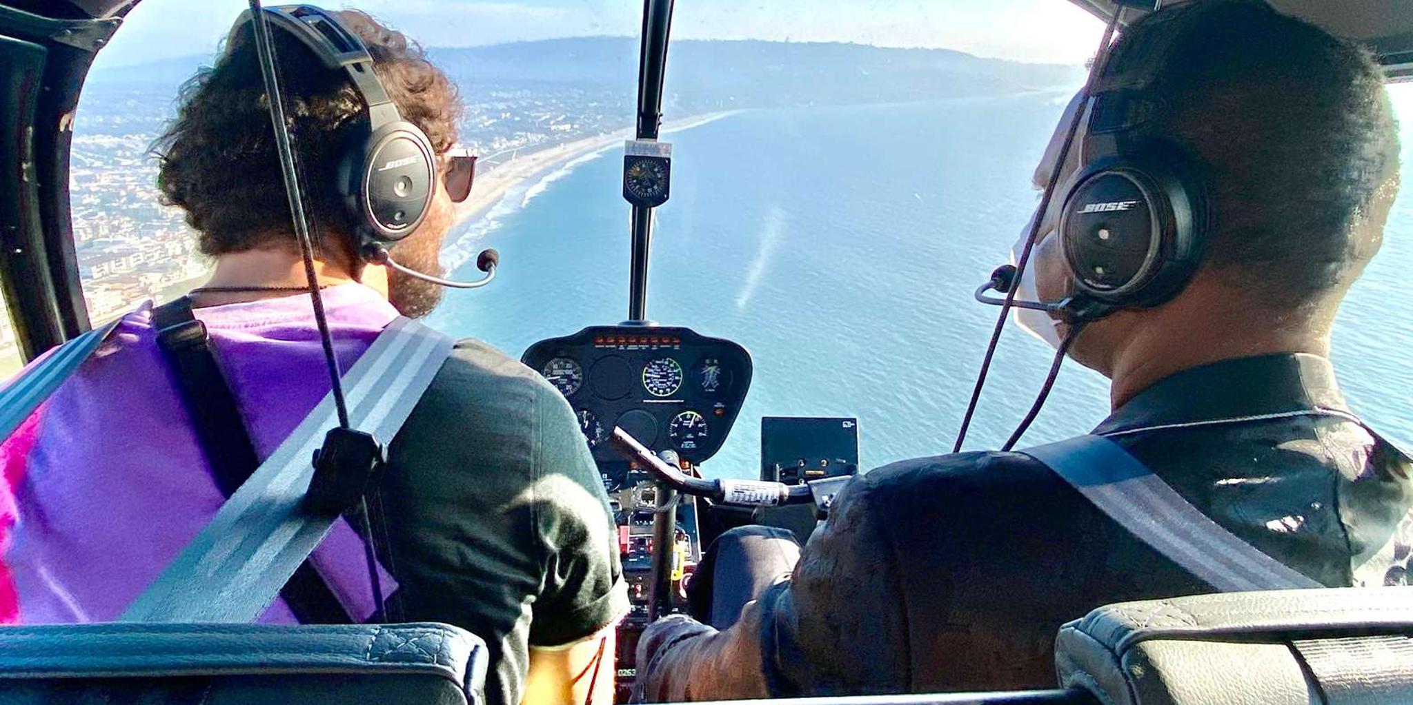 Los Angeles Helicopter Tour of the Coastline - Image 1