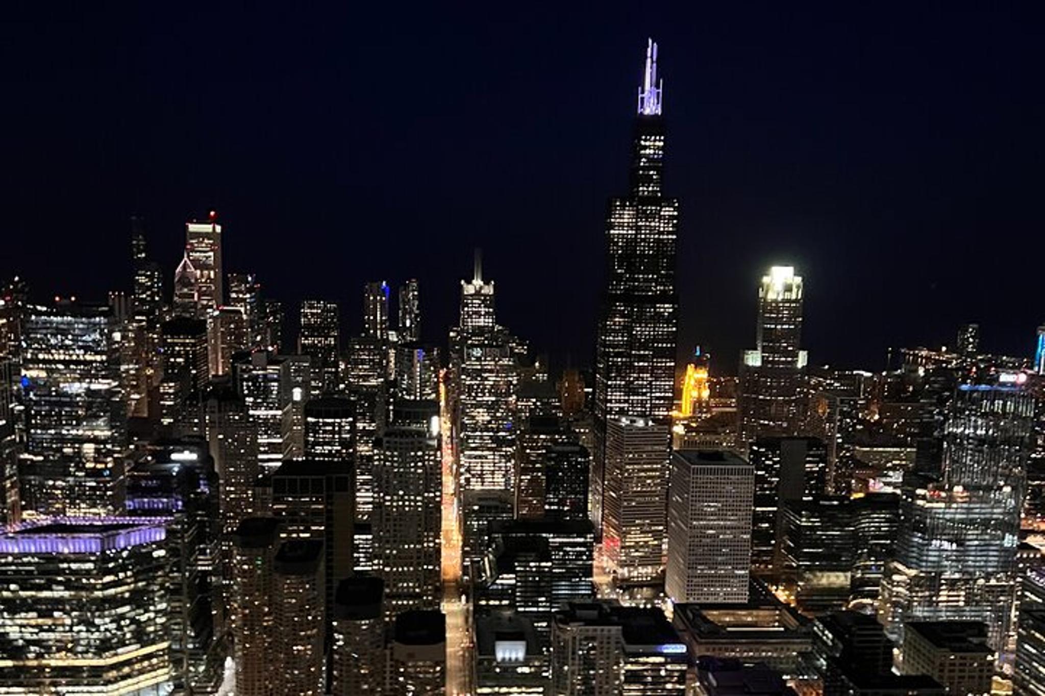 Chicago Helicopter Tour 10 Min - Image 4