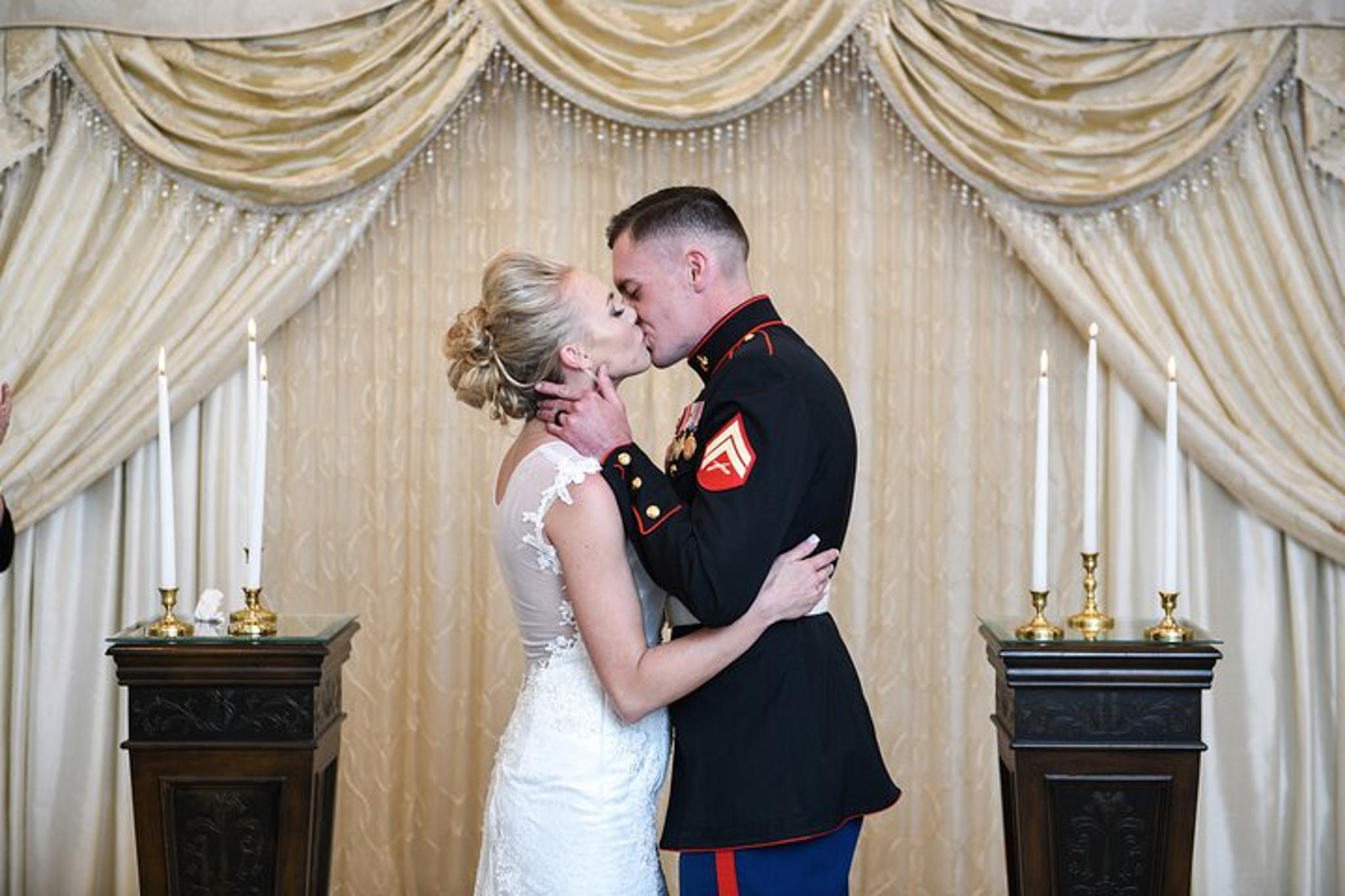 Las Vegas Vow Renewal Ceremony - Image 5