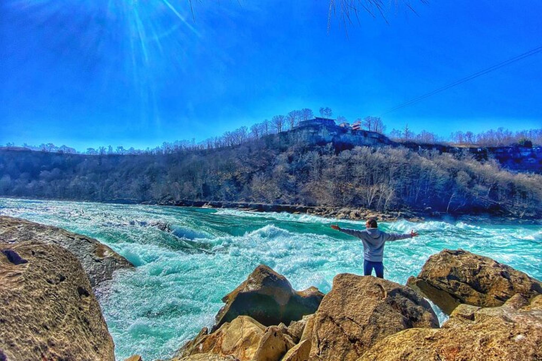 Niagara Falls Whirlpool Hiking and Dining Tour - Image 2