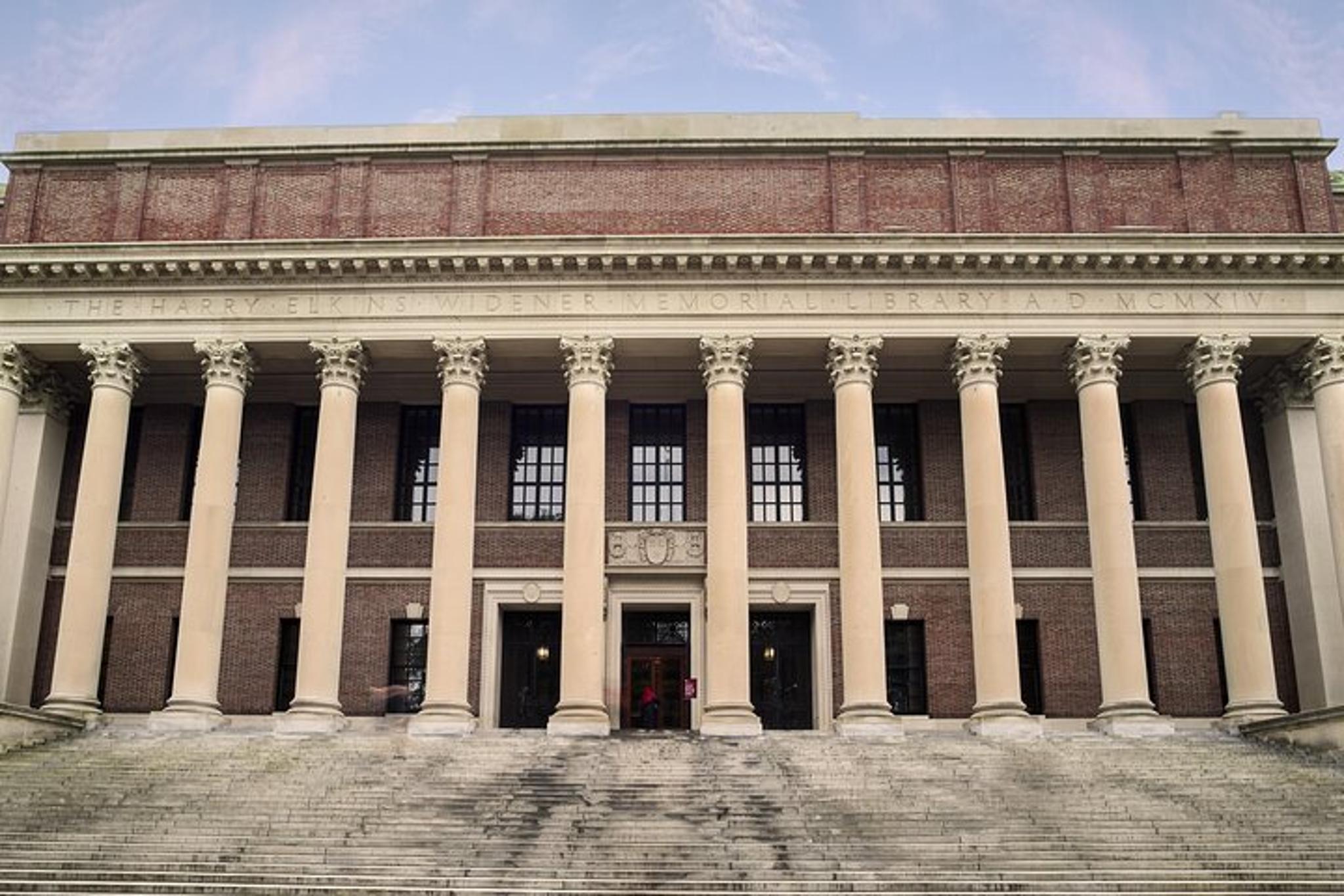 Cambridge Ghost Walking Tour with Smartphone Guide