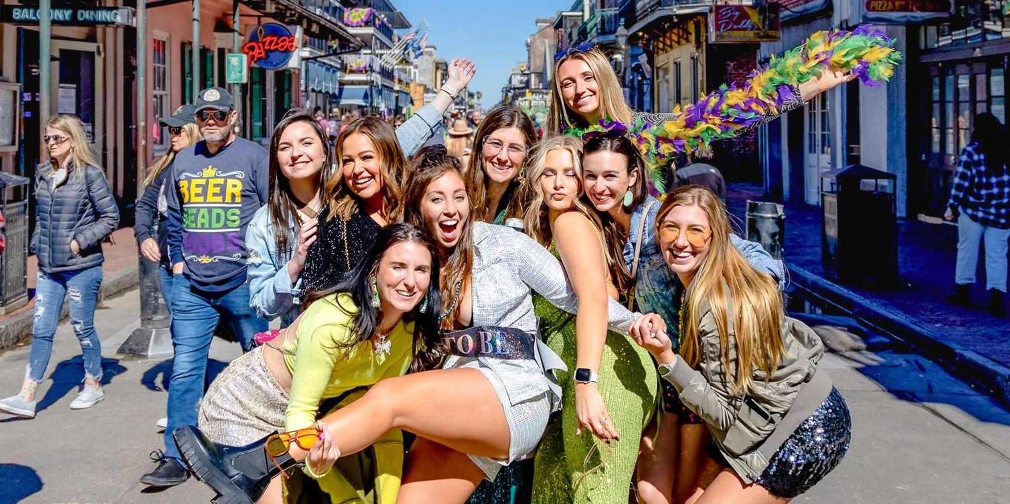 New Orleans Bourbon Street Bar Crawl