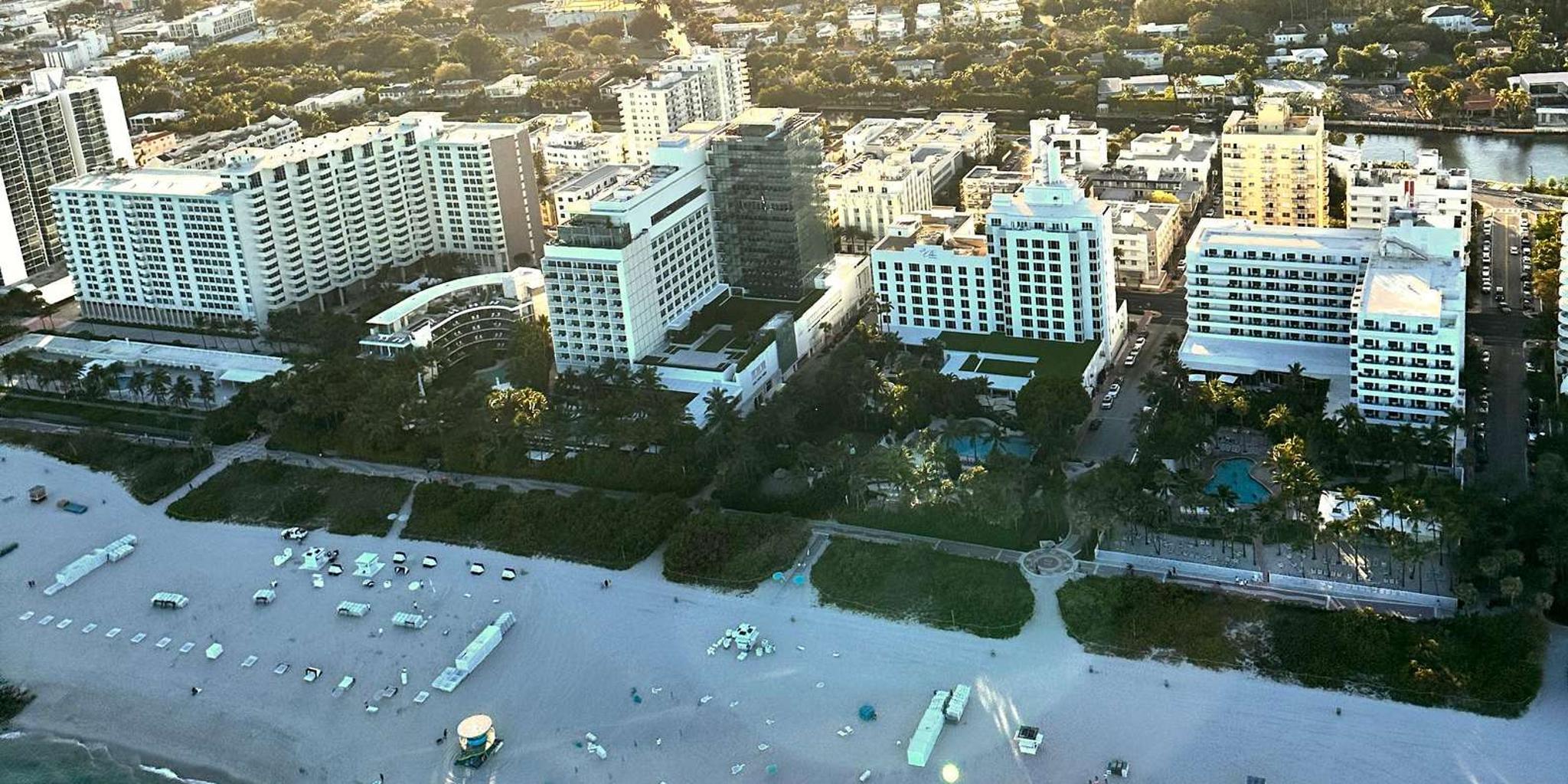 Fort Lauderdale Helicopter Tour of Everglades and Beaches - Image 5