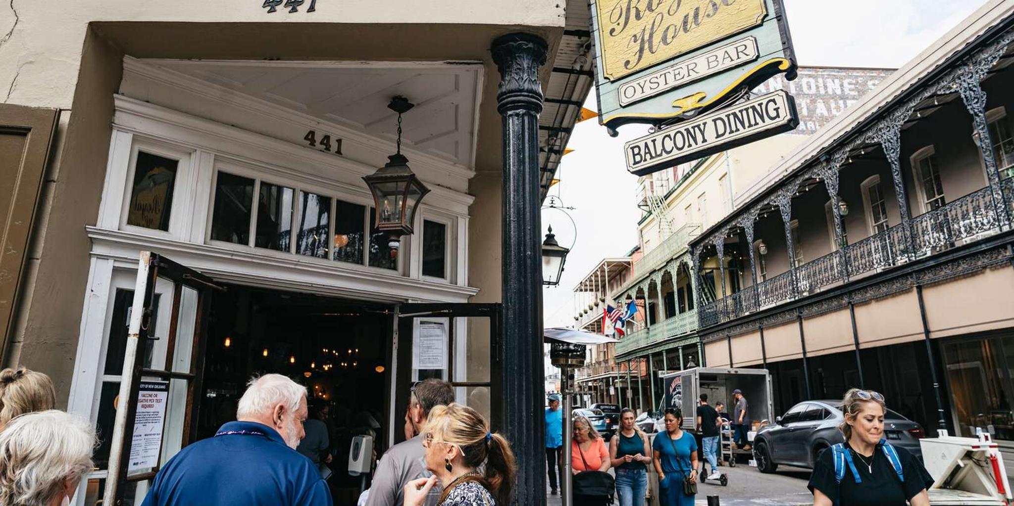 New Orleans French Quarter Food Tour - Image 6