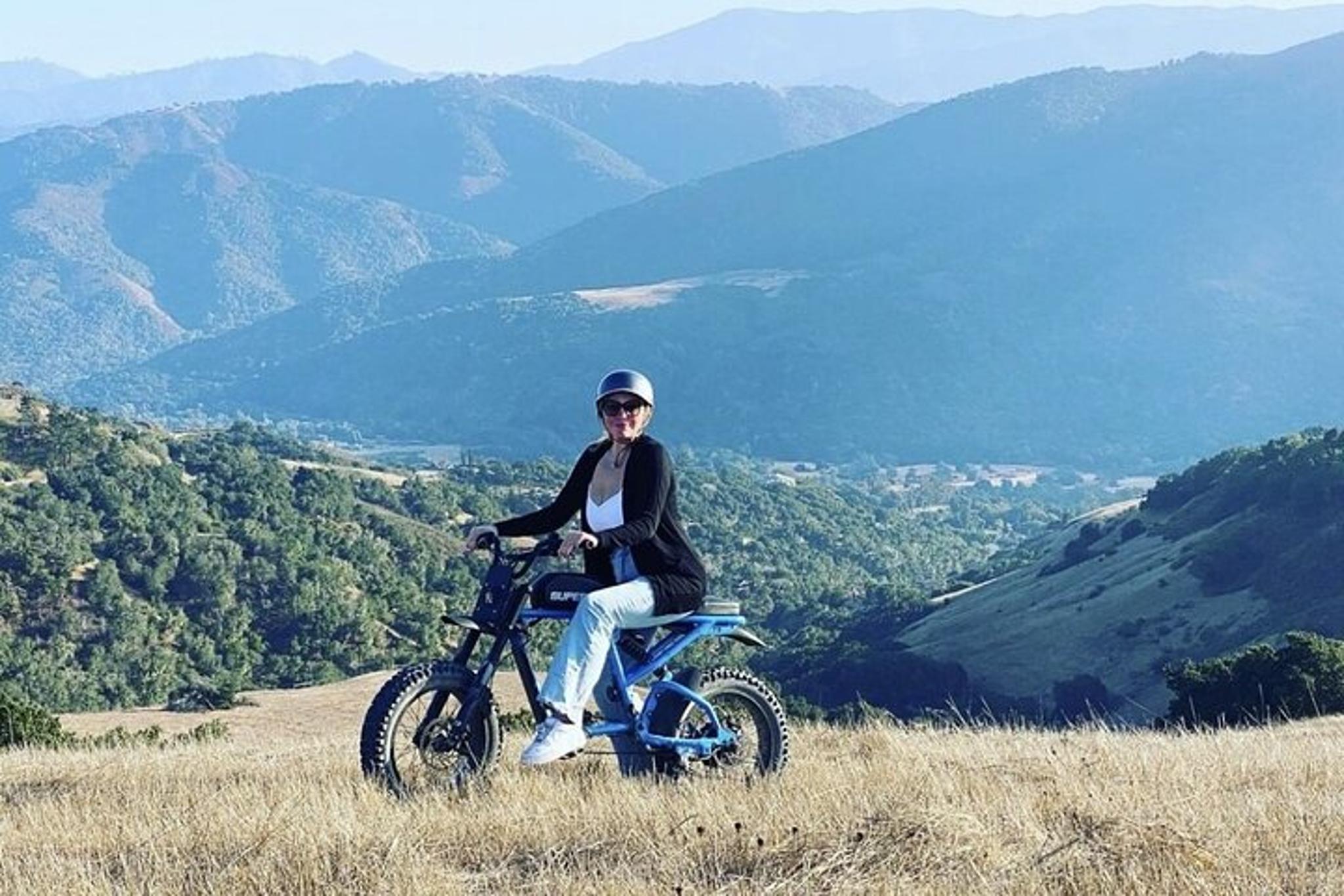 Carmel Valley Electric Bike Tour & Wine Tasting - Image 4