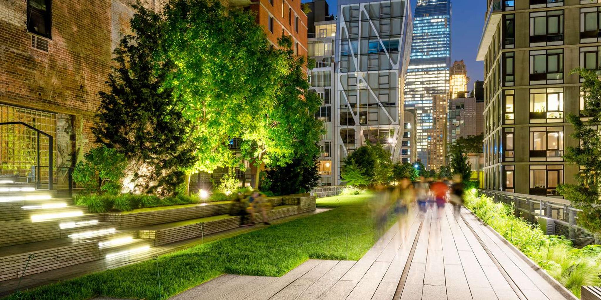 New York City Holiday Lights Bus Tour - Image 2