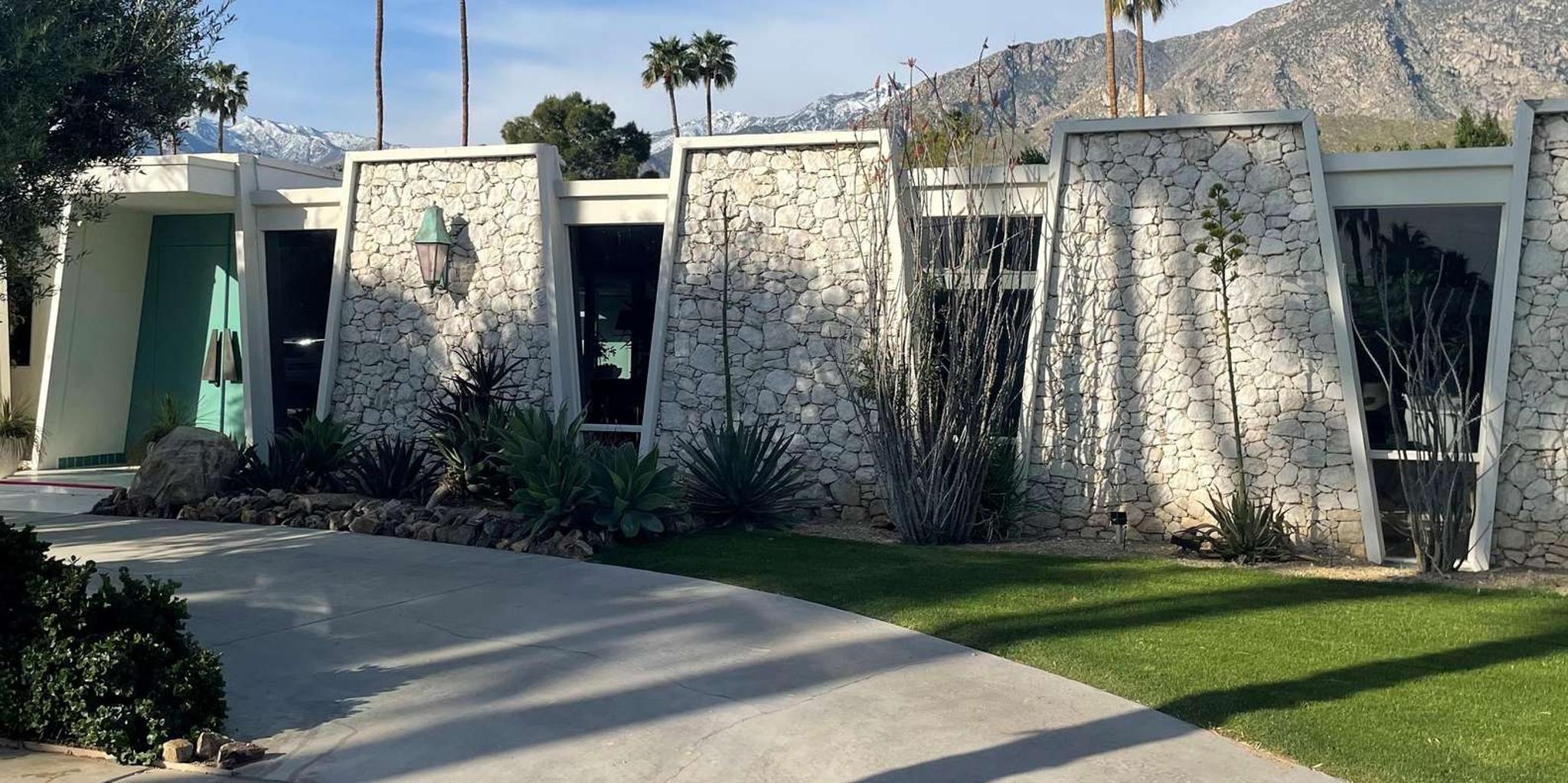 Palm Springs Walking Tour Twin Palms 2 hr - Image 6