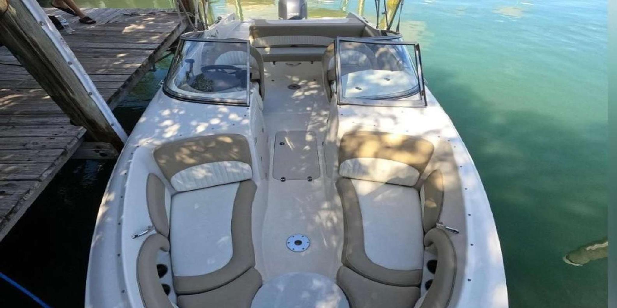 Miami Private Boat Tour for up to 8 People - Image 2