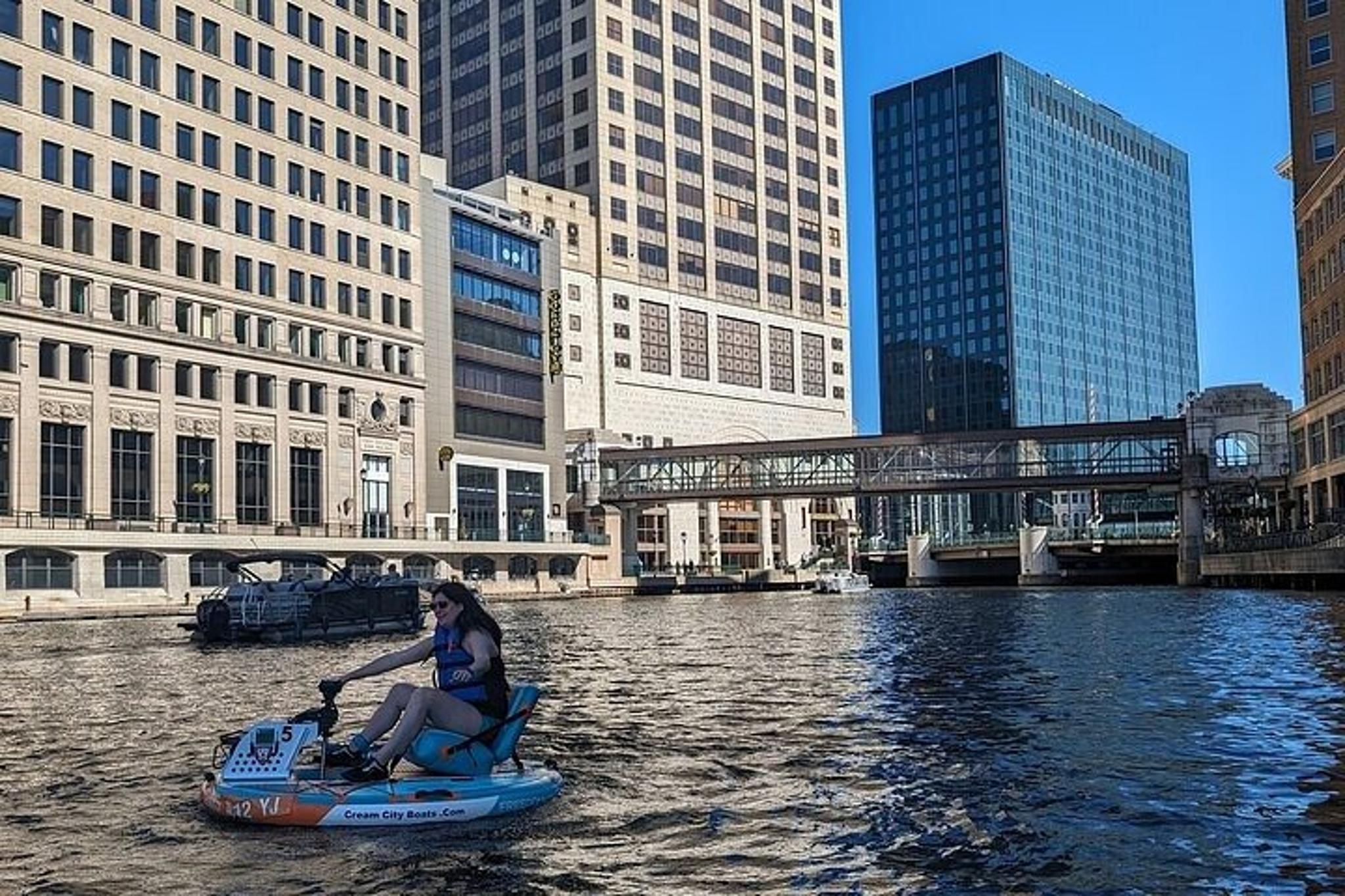 Milwaukee River Party Boat Rentals - Image 2