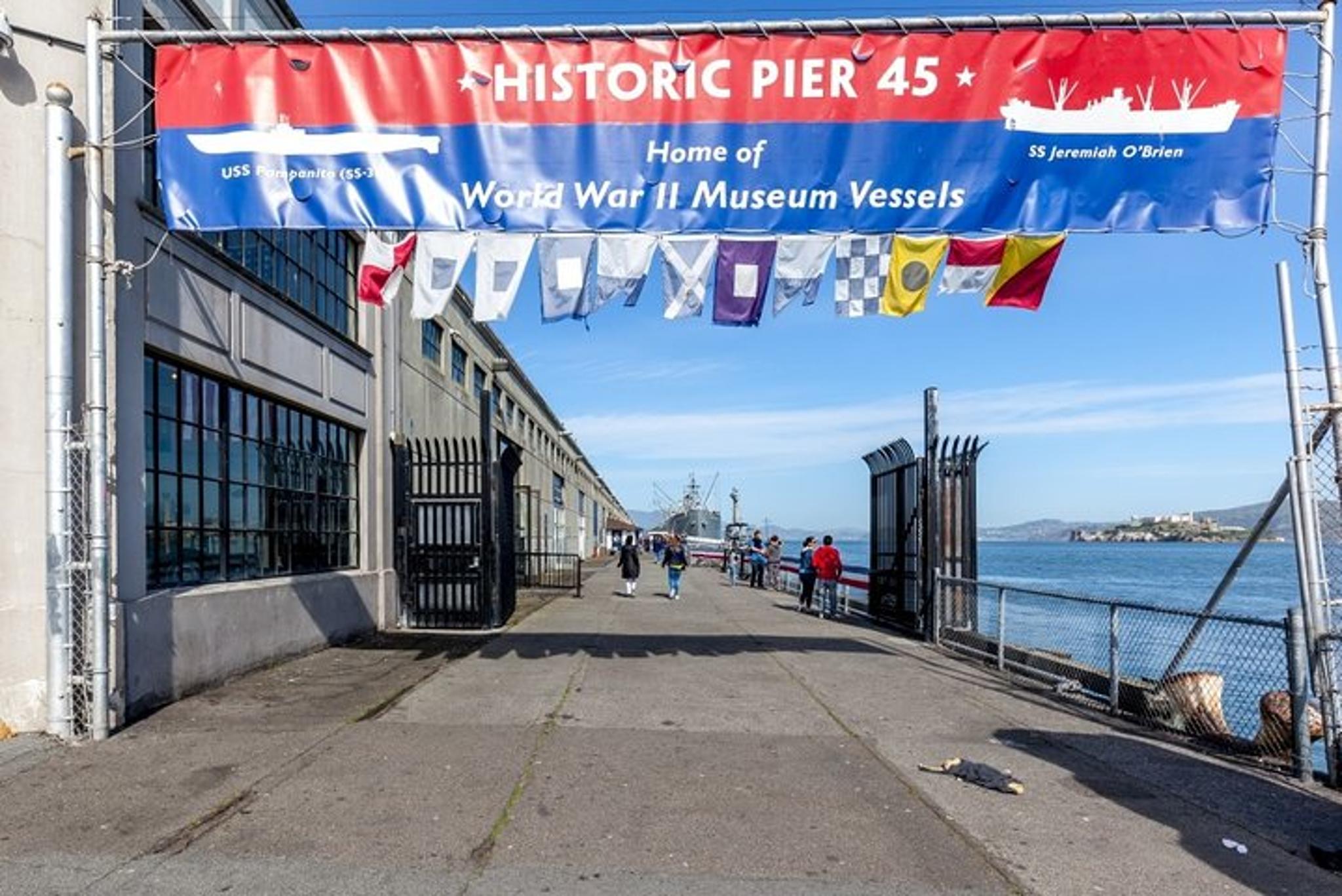 San Francisco Scavenger Hunt Along Fisherman’s Wharf