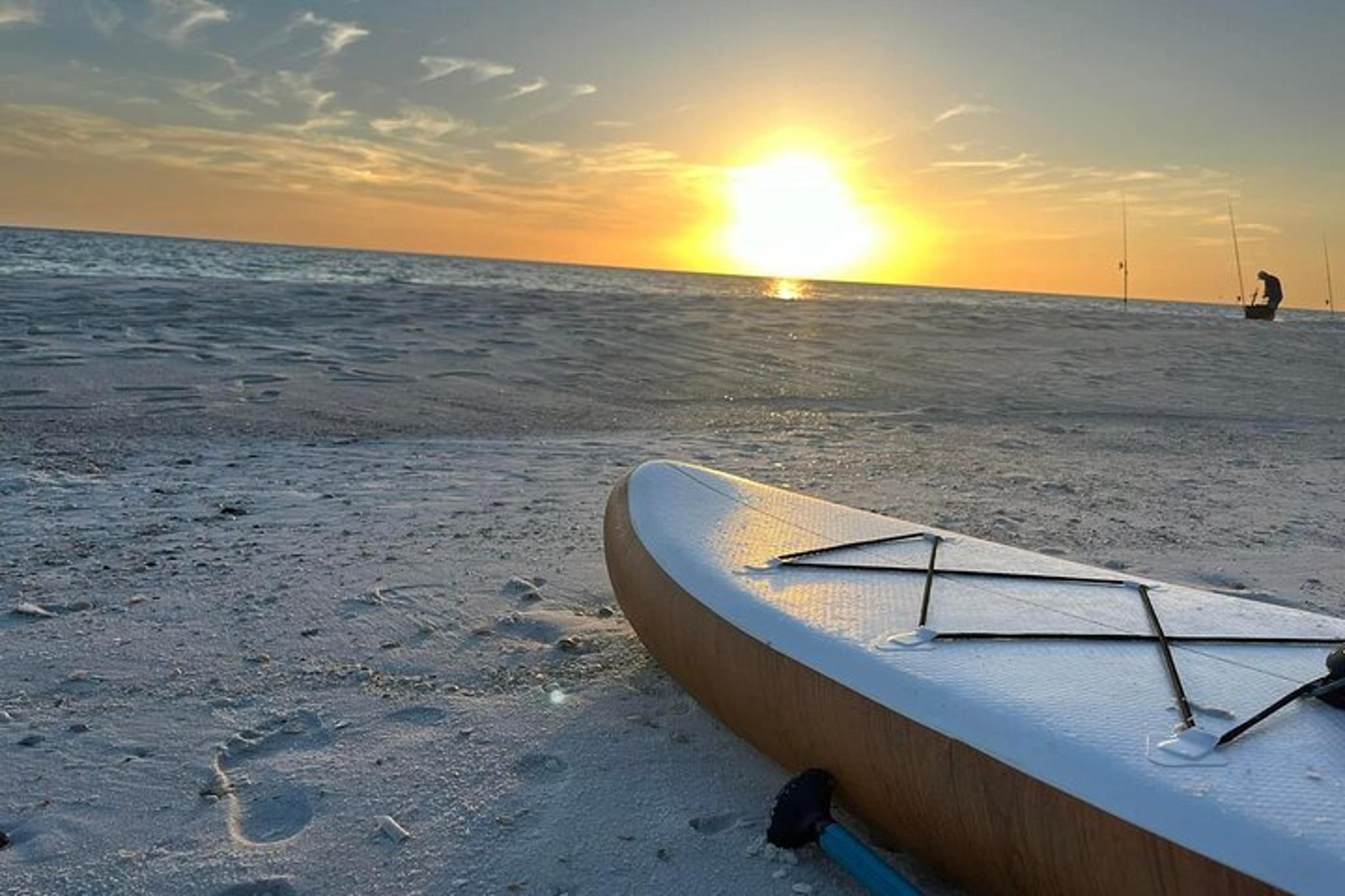 Panama City Beach Stand Up Paddle and Sip 90 min - Image 2