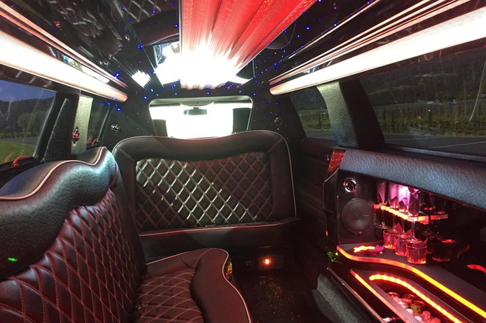 Napa Wine Country Tour in Lincoln MKT Limo - Image 3