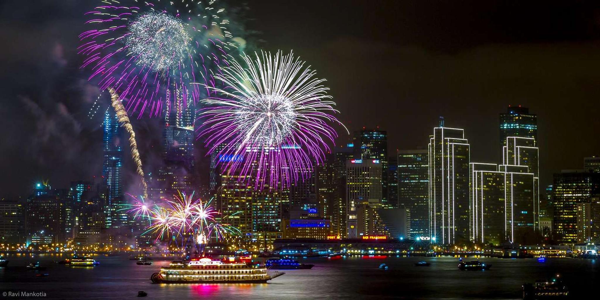 San Francisco Empress Yacht July 4th Fireworks Cruise