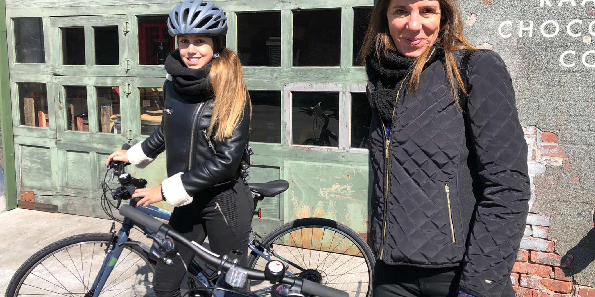 Brooklyn Bike Tour with Local Guide - Image 4