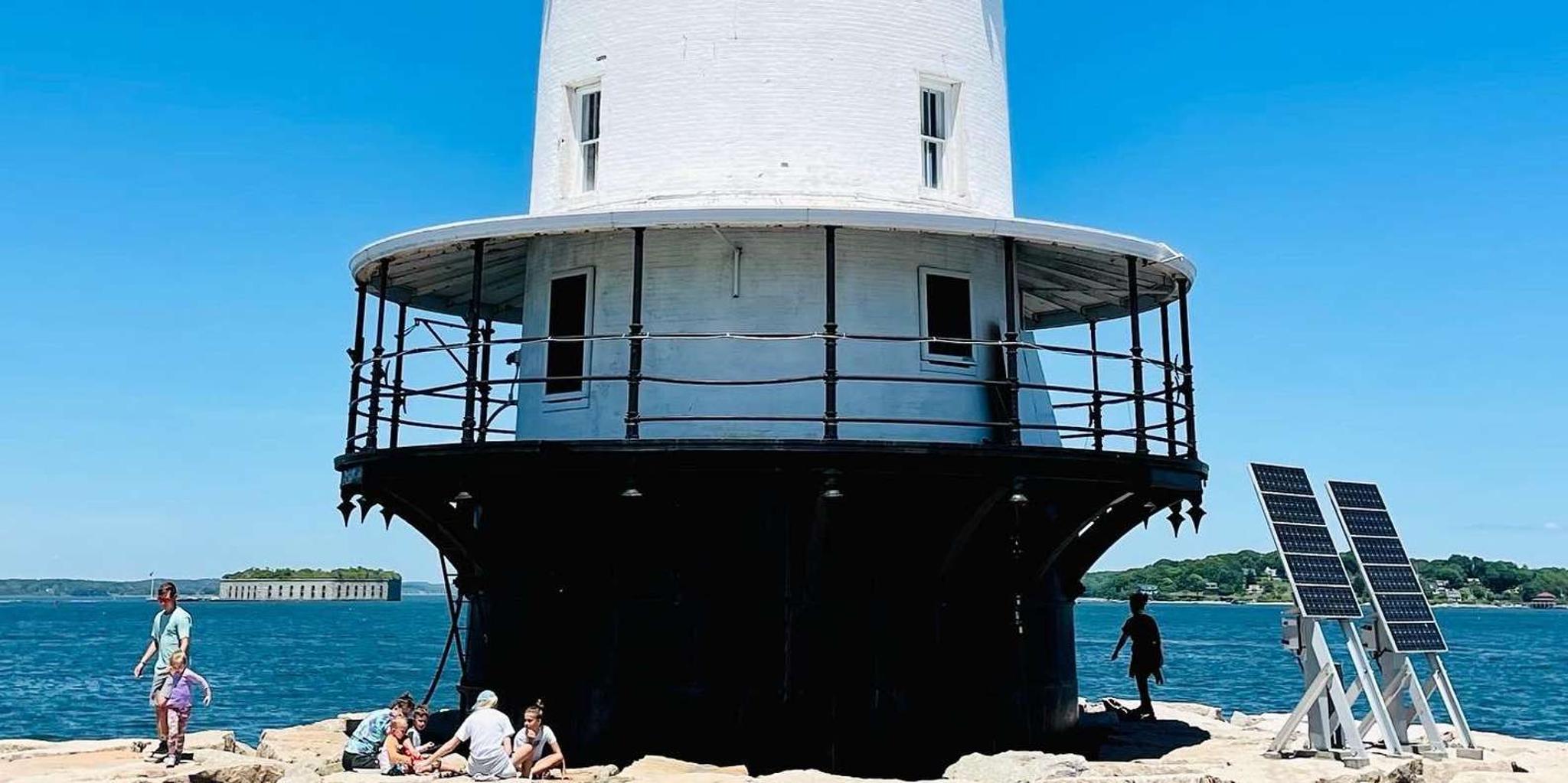 South Portland Lighthouse Bicycle Tour - Image 4
