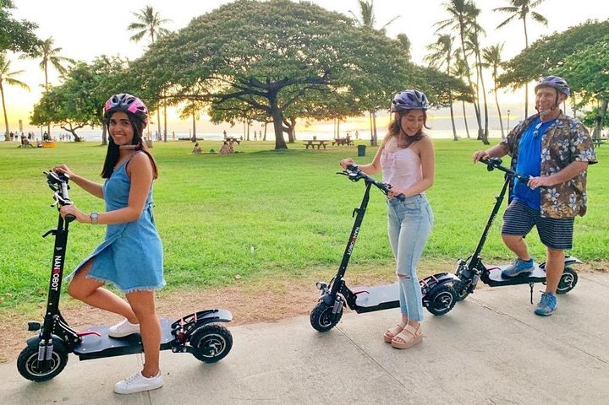 Honolulu Electric Scooter Tour at Sunset - Image 3