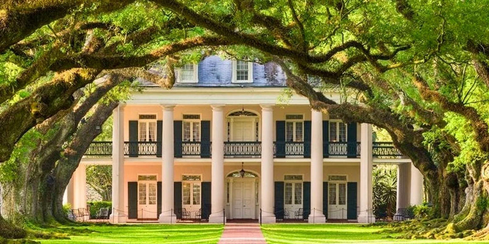 New Orleans Oak Alley Plantation and City Tour
