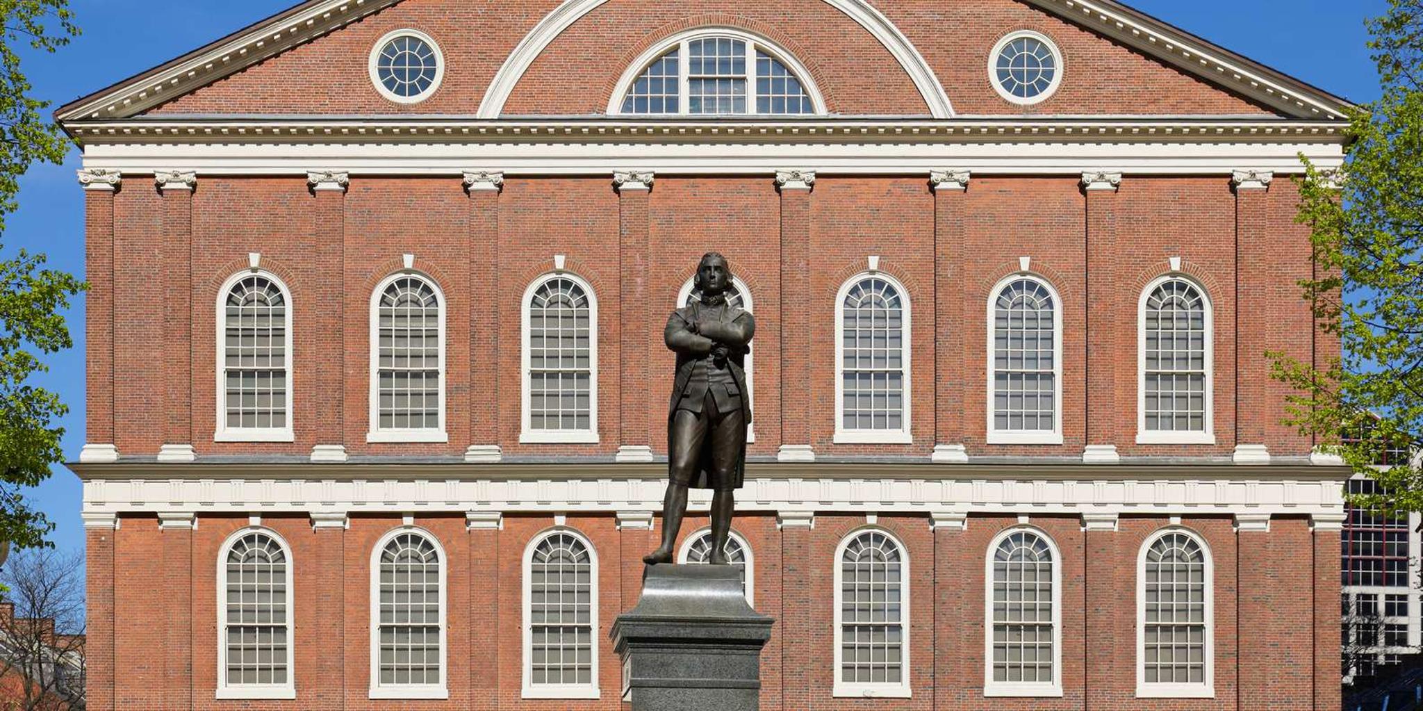 Boston History Pub Crawl Along the Freedom Trail - Image 2