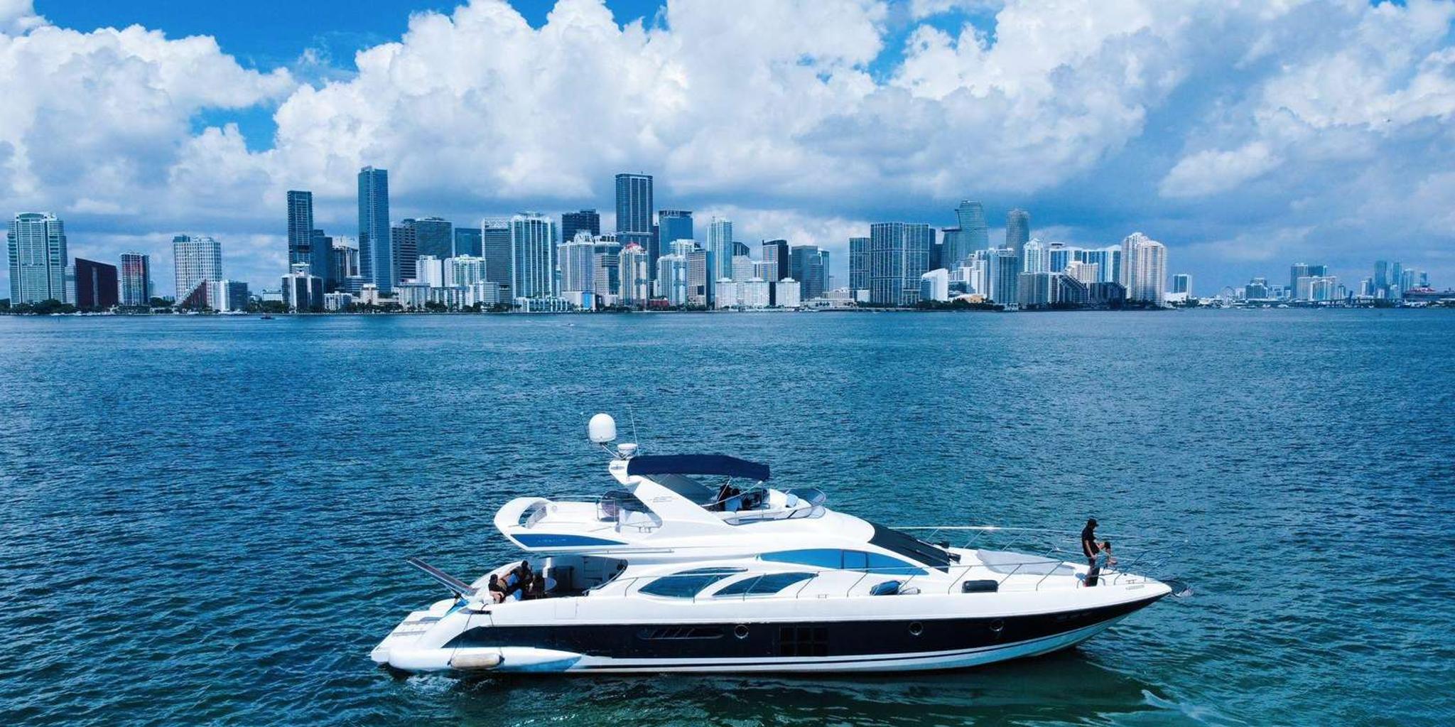 Miami Yacht Tour on a 70ft Azimut