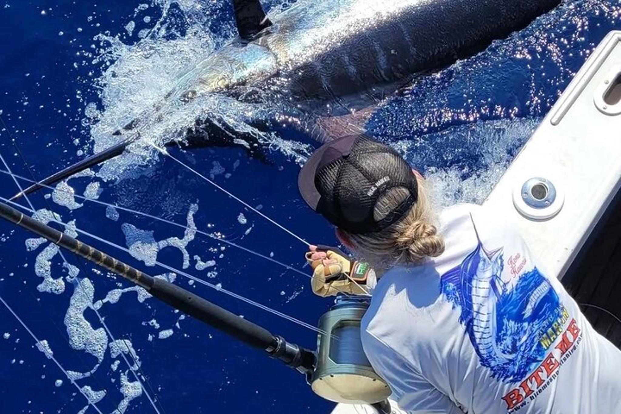 Kona Fishing Charter with Bite Me Sportfishing 4 hr - Image 5