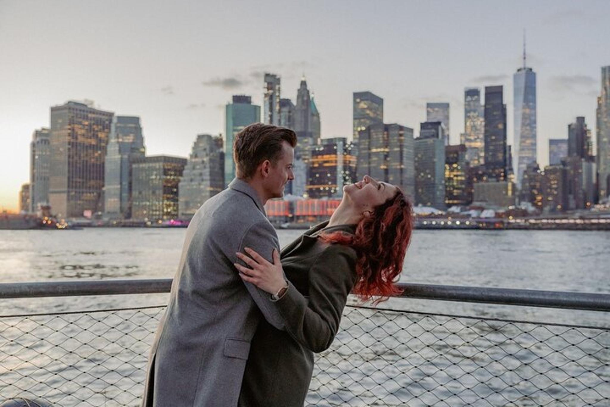 New York Photoshoot Experience at Manhattan Bridge - Image 6