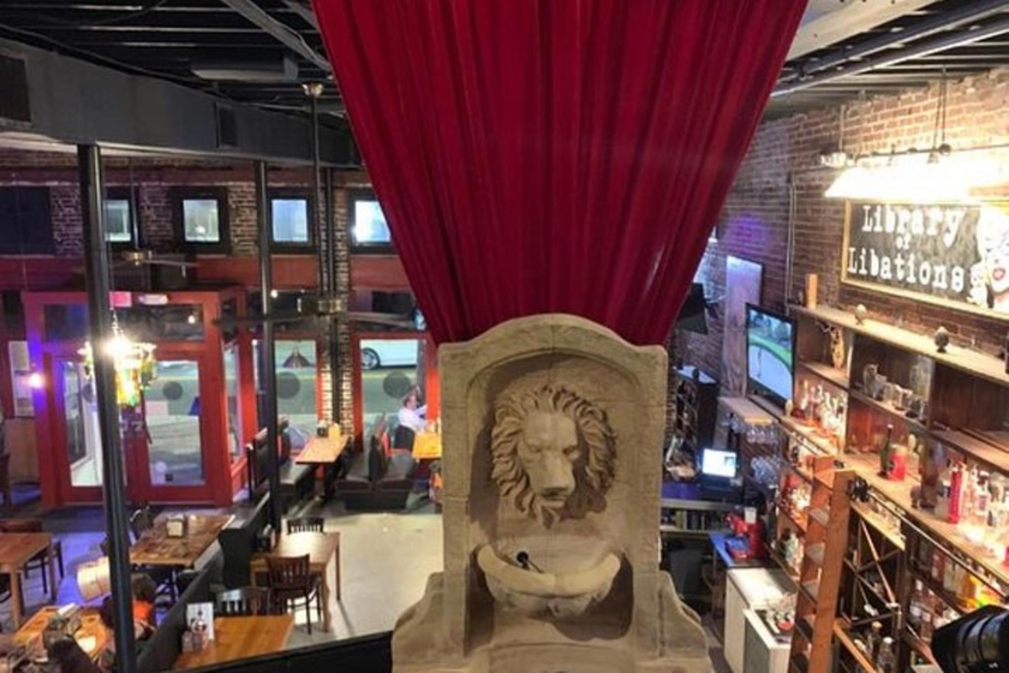 Tampa Ghost Walking Tour in Ybor City