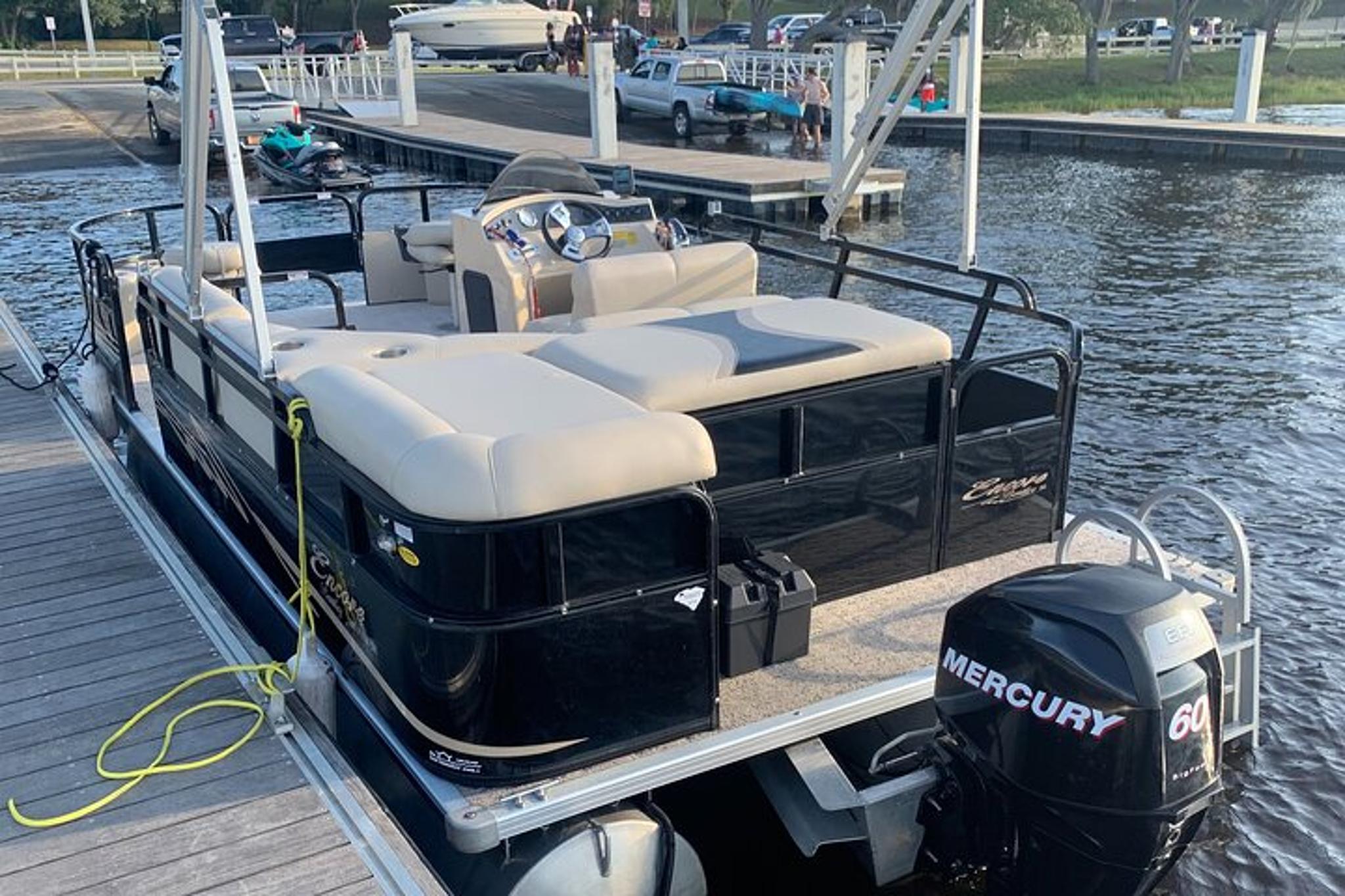 Orlando Pontoon Boat Rental - Image 3