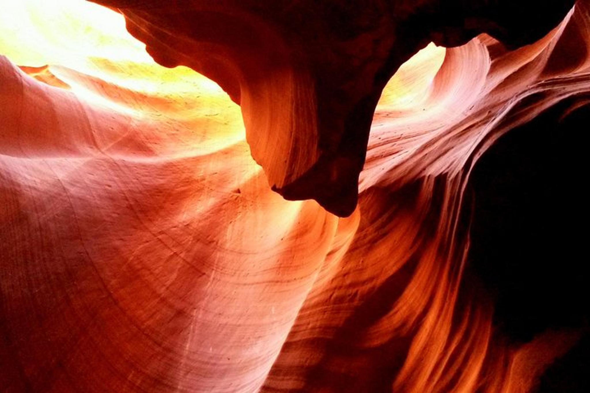 Flagstaff Antelope Canyon and Horseshoe Bend Tour - Image 5