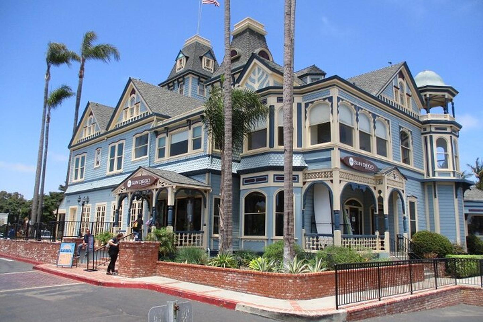 Carlsbad Seaside Village Private Tour from Los Angeles - Image 4
