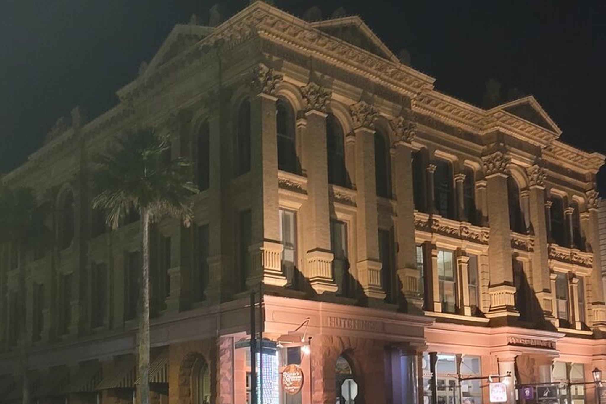 Galveston Ghost Tour of the Strand - Image 4