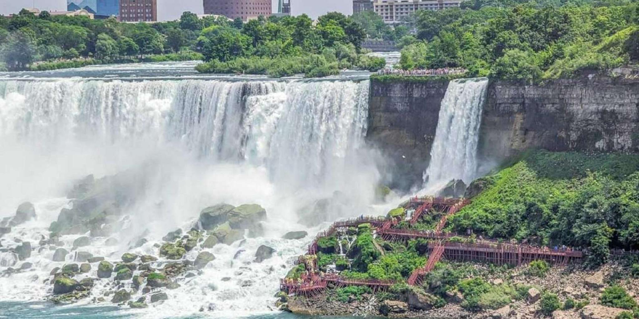 New York to Niagara Falls and Boston 5-Day Tour - Image 3
