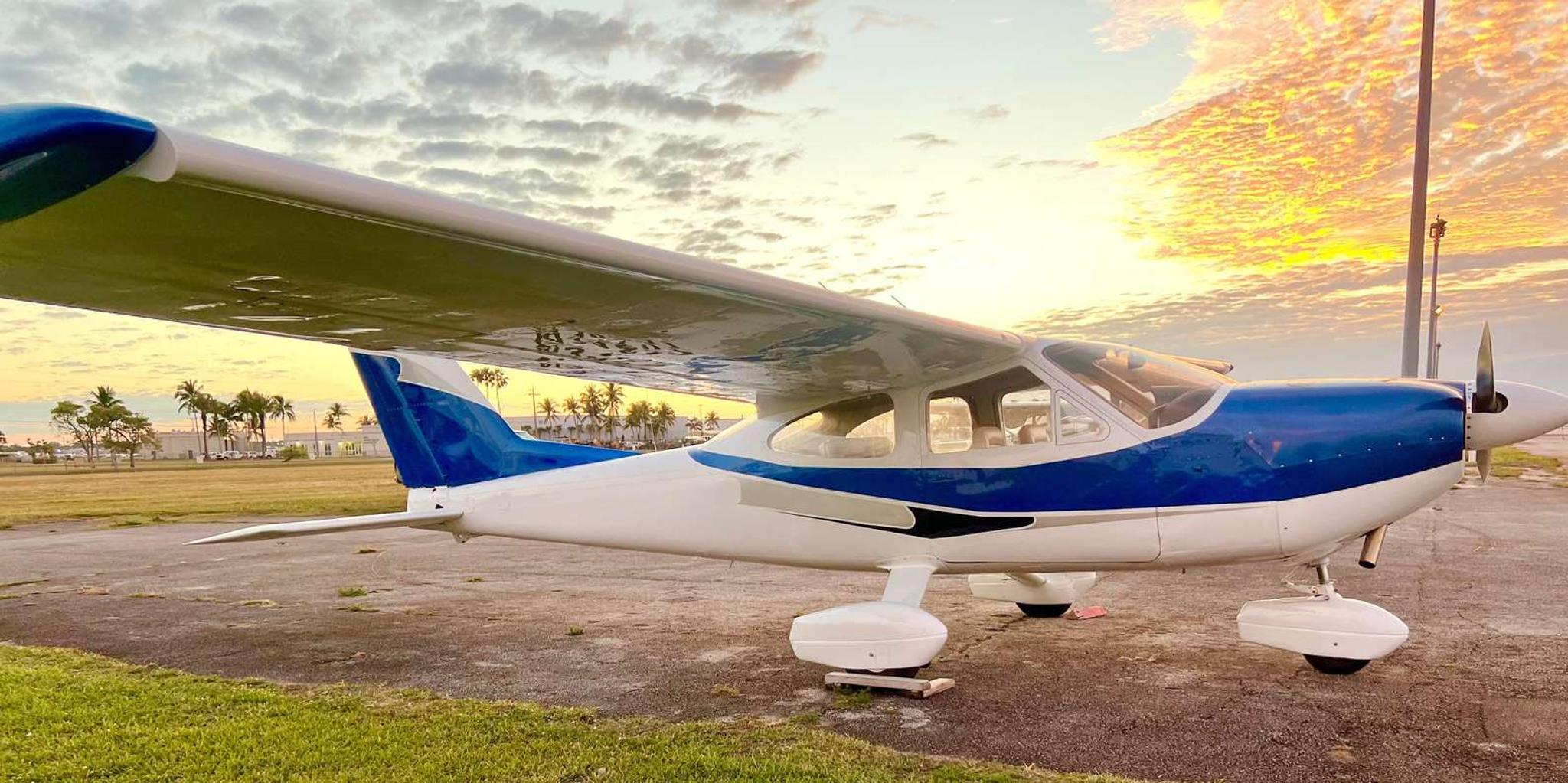 Miami Private Airplane Tour at Sunset - Image 5