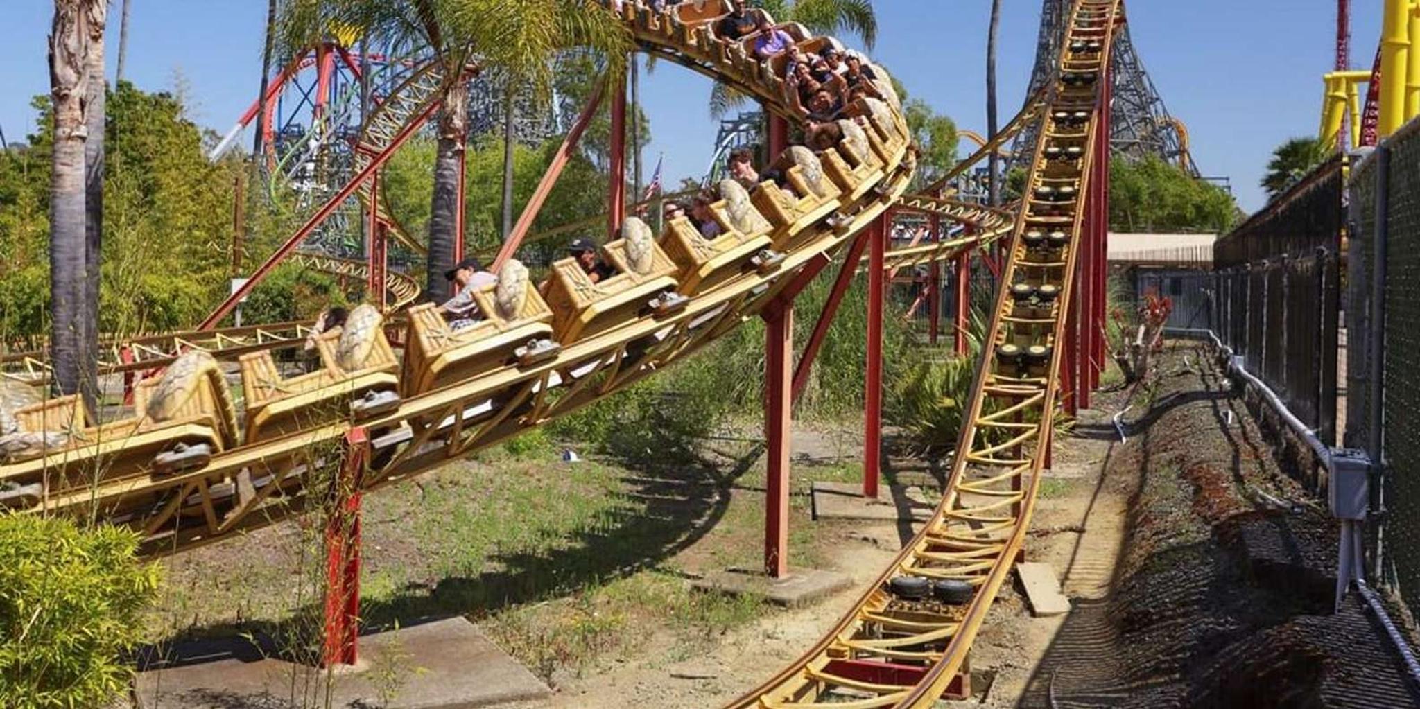 San Francisco Six Flags Discovery Kingdom Admission - Image 5