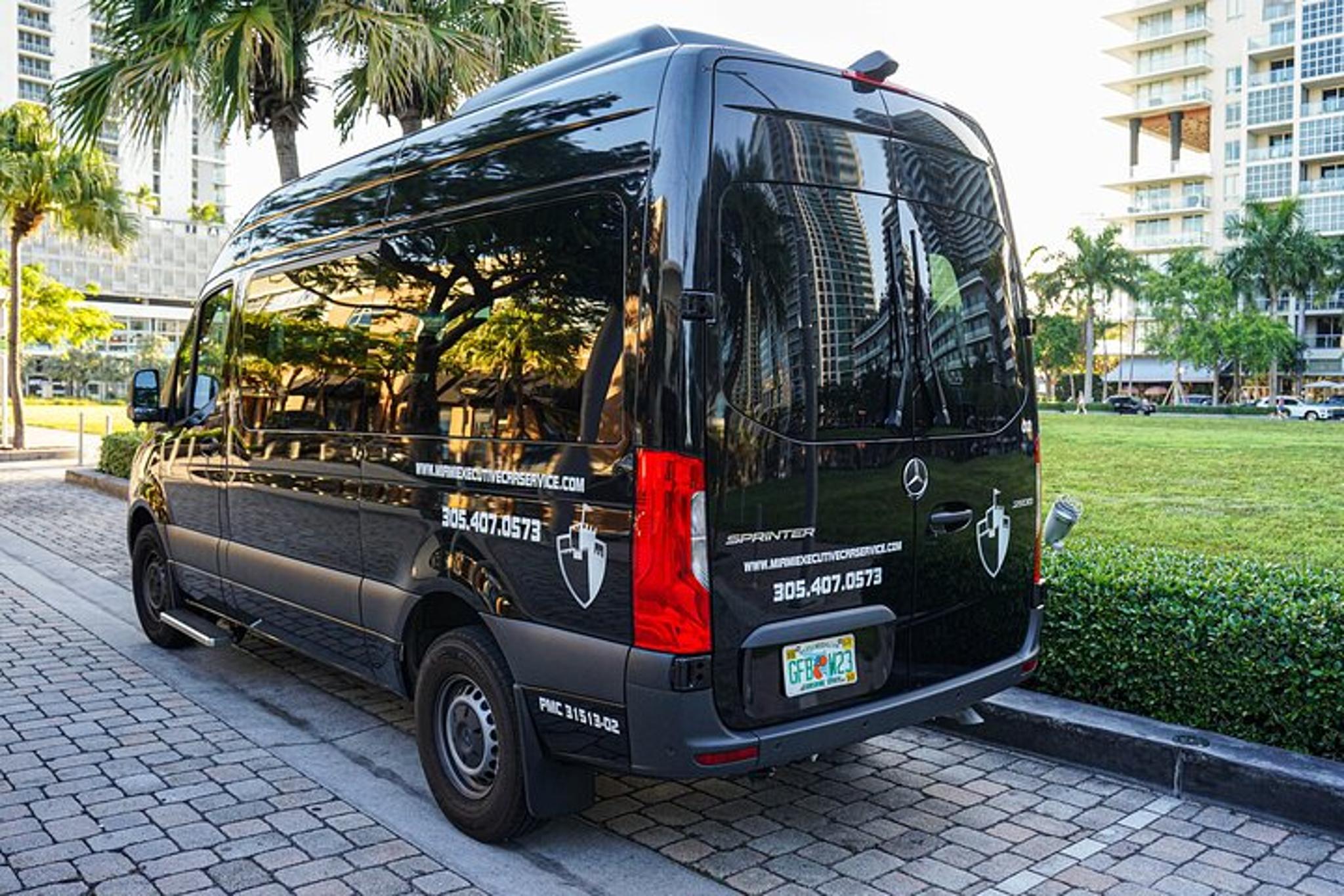 Miami Airport Executive Transfer - Image 1