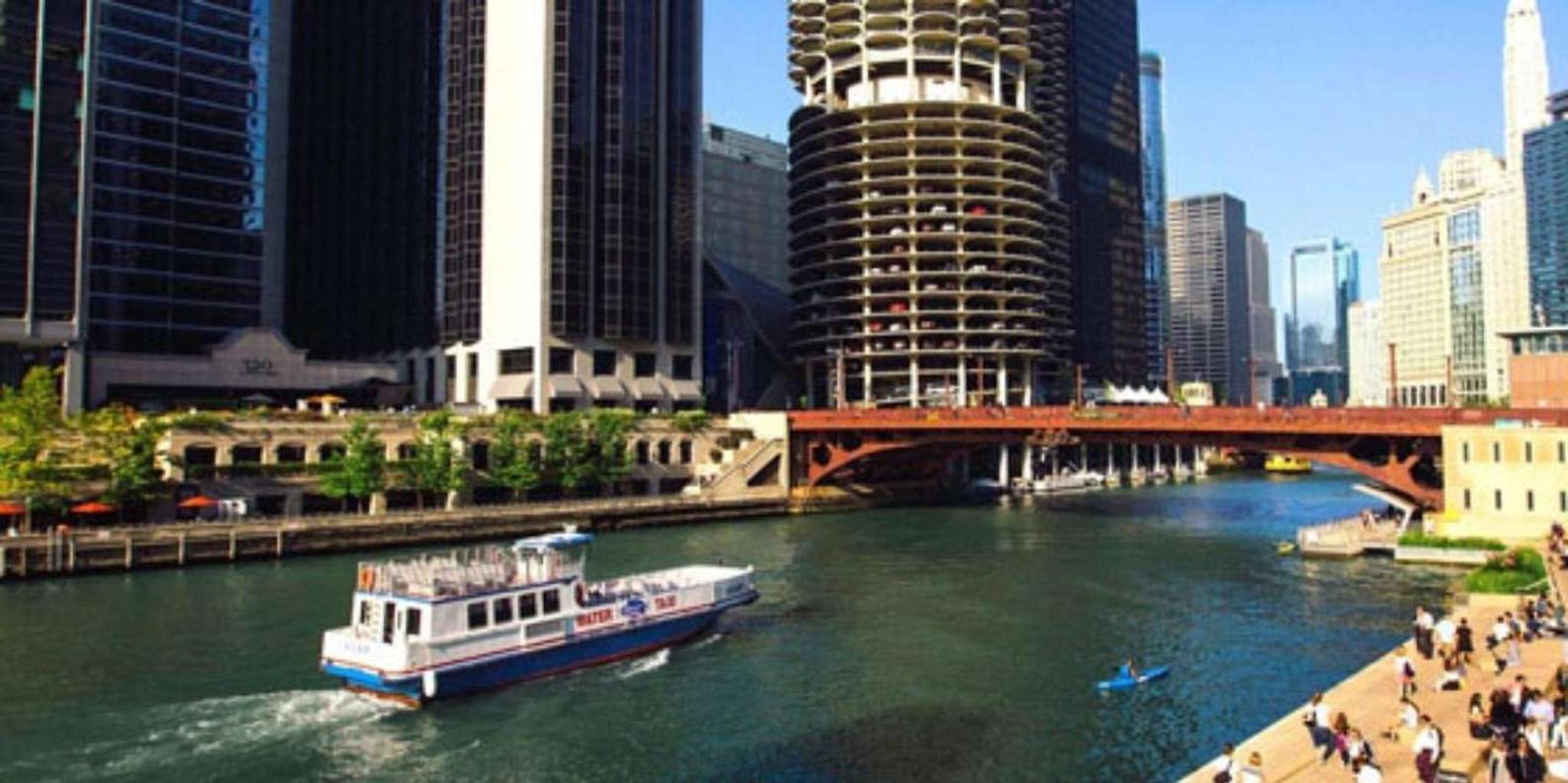 Chicago Water Taxi Day Pass - Image 1