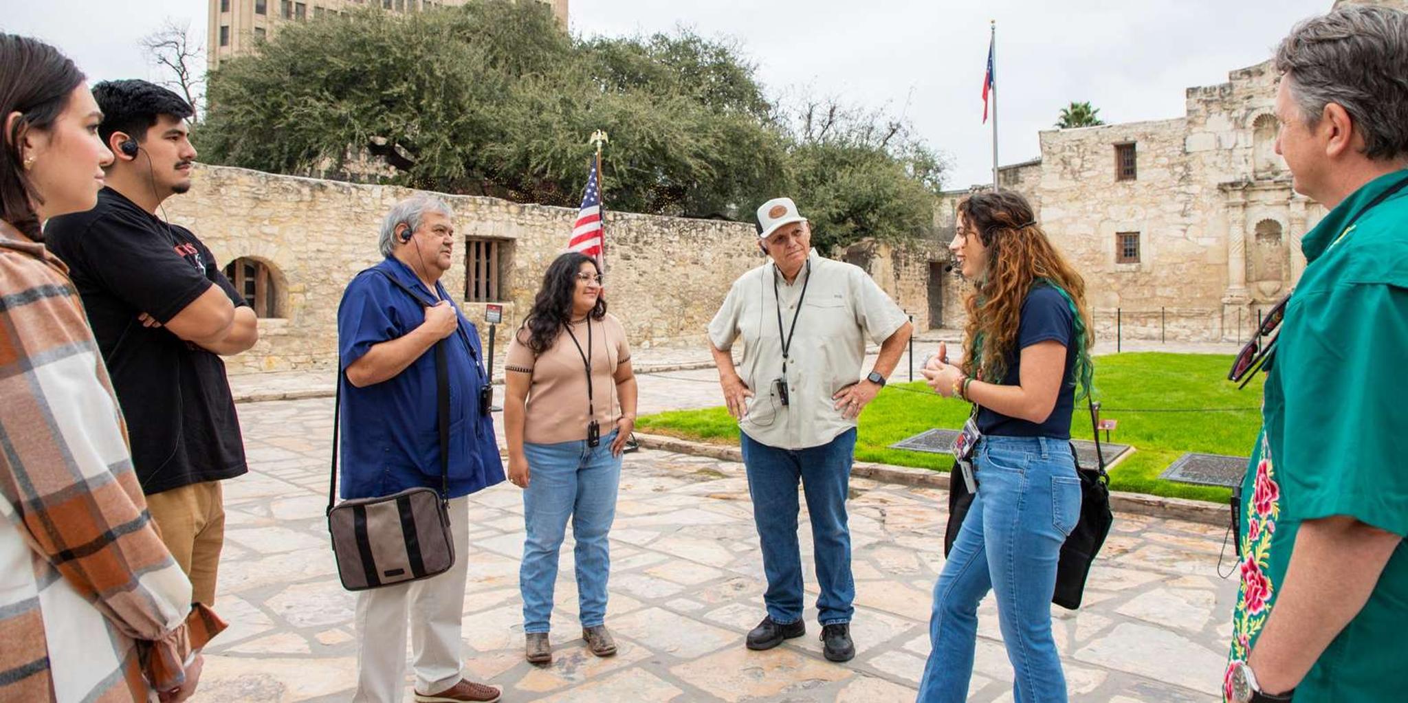 San Antonio Alamo Guided Tour in Spanish 45 Min