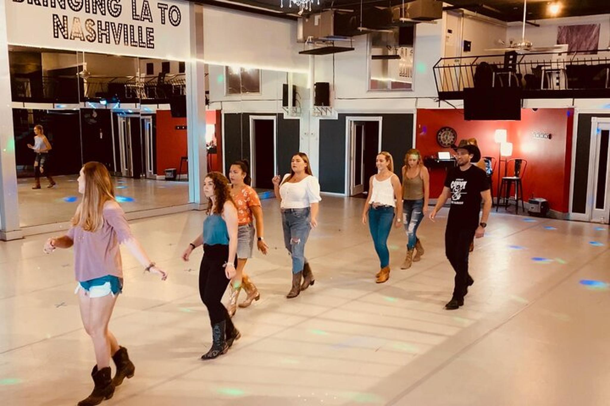 Nashville Line Dance Class - Image 3