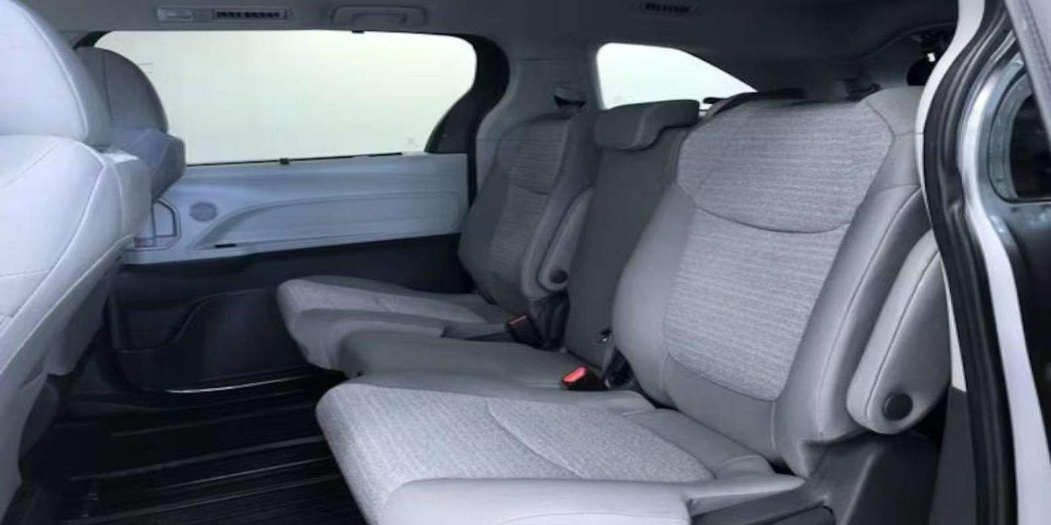 Nashville Airport Private Transfer - Image 4