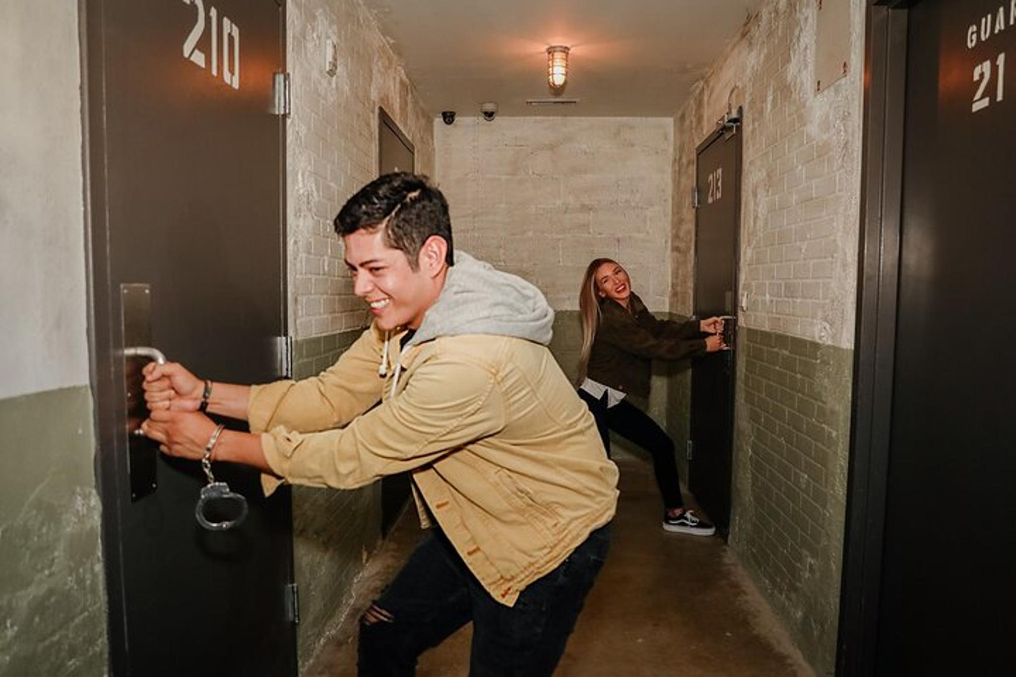 Chattanooga Prison Break Escape Room - Image 2