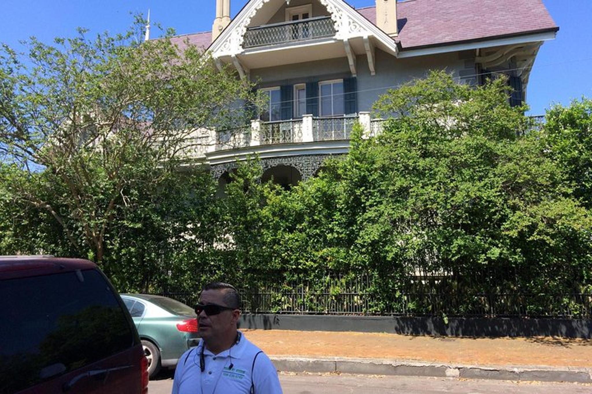 New Orleans Garden District Walking Tour - Image 3