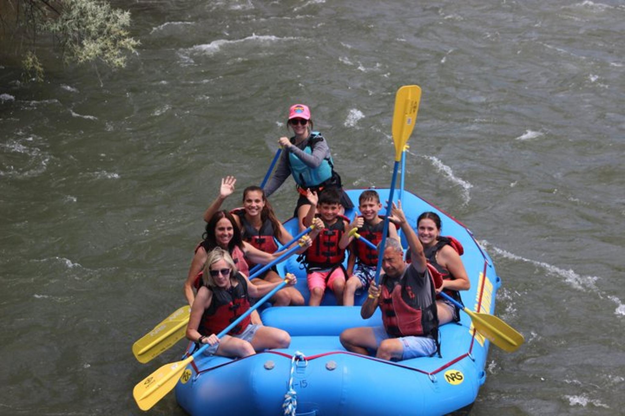 Glenwood Springs Family Rafting Adventure 2 hr - Image 4